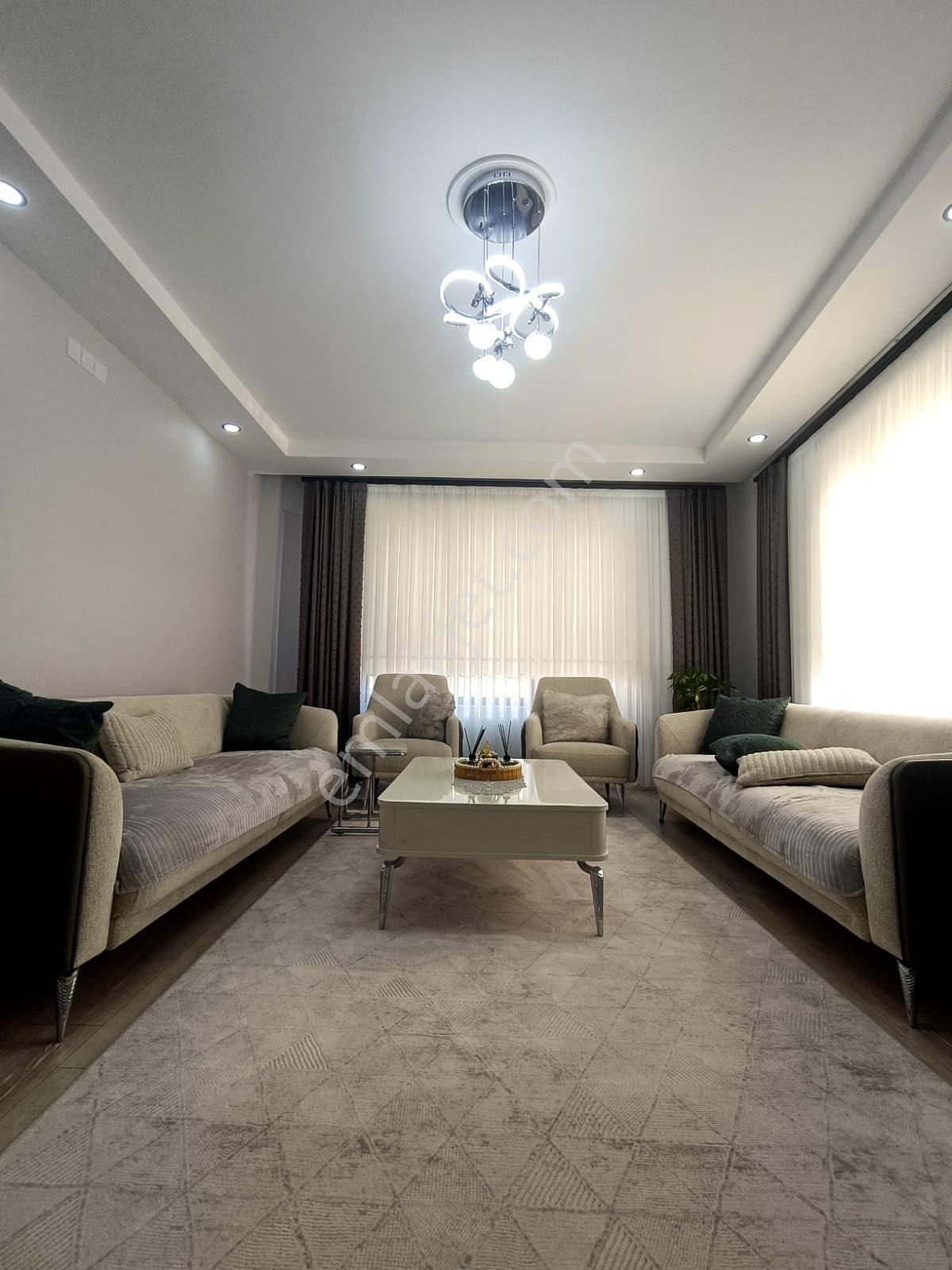 Şirintepe'de Gizli Kalmış Bir Prestij Dairesi 170 M2 Özel Garaj - Görsel 31
