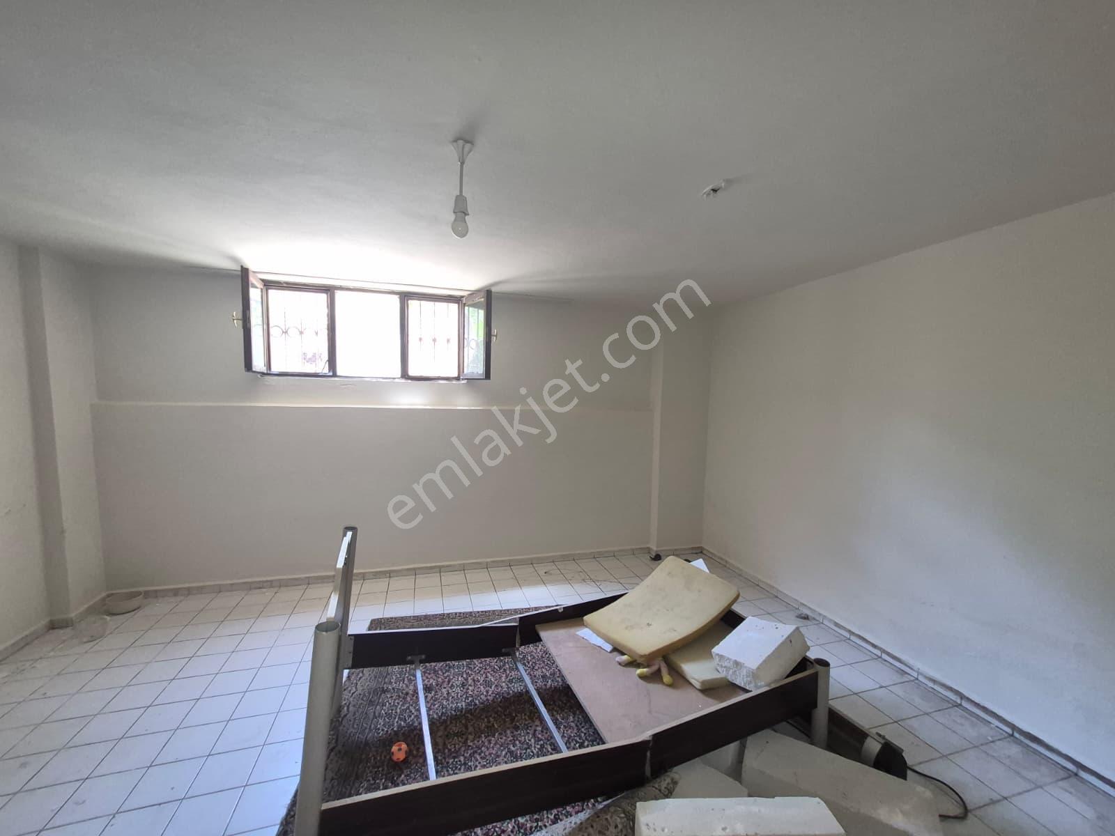 Alanya Güller Pınarı Mahallesi'nde 1+1 Kiralık Daire Bodrum Kat - Görsel 8