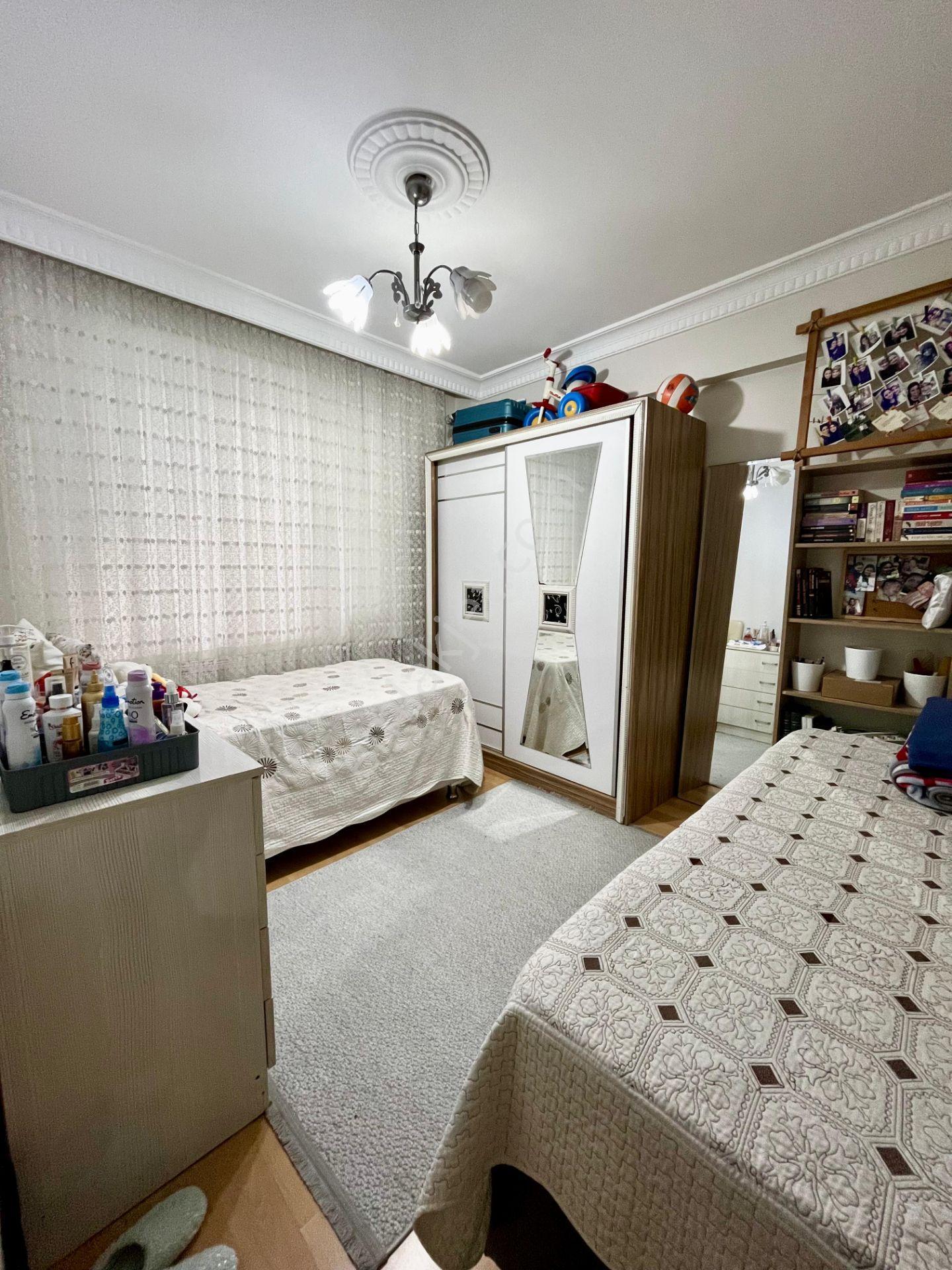 Loft'tan Söğütlüçeşme Mah 10 Yıllık Binada 4+2 150m2 Dublex Daire - Görsel 18