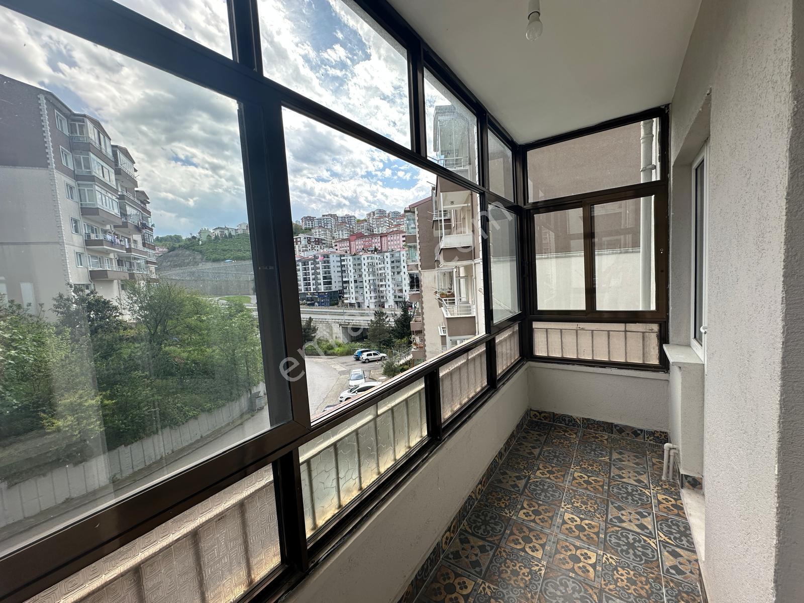 Karşıyaka Da Deniz Manzaralı Kiralık Daire - Görsel 35