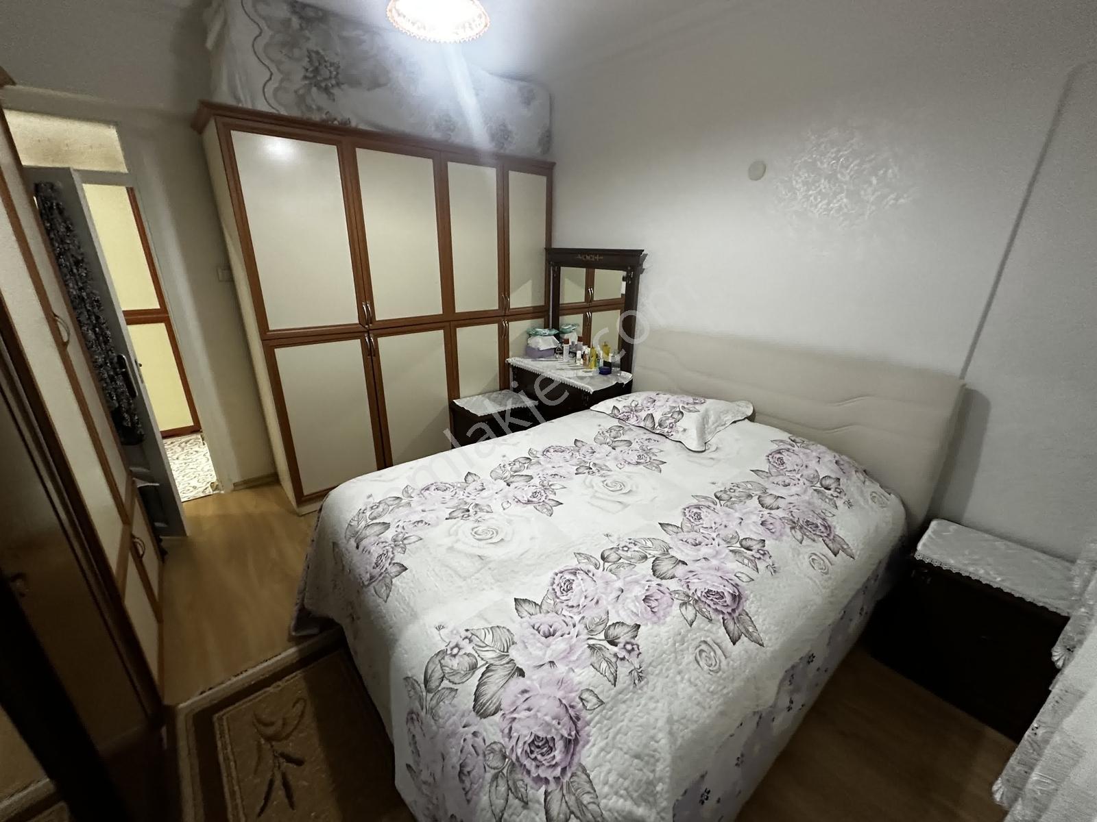 Gazikent Mahallesinde Satılık Geniş Bakımlı 3+1 Daire - Görsel 22