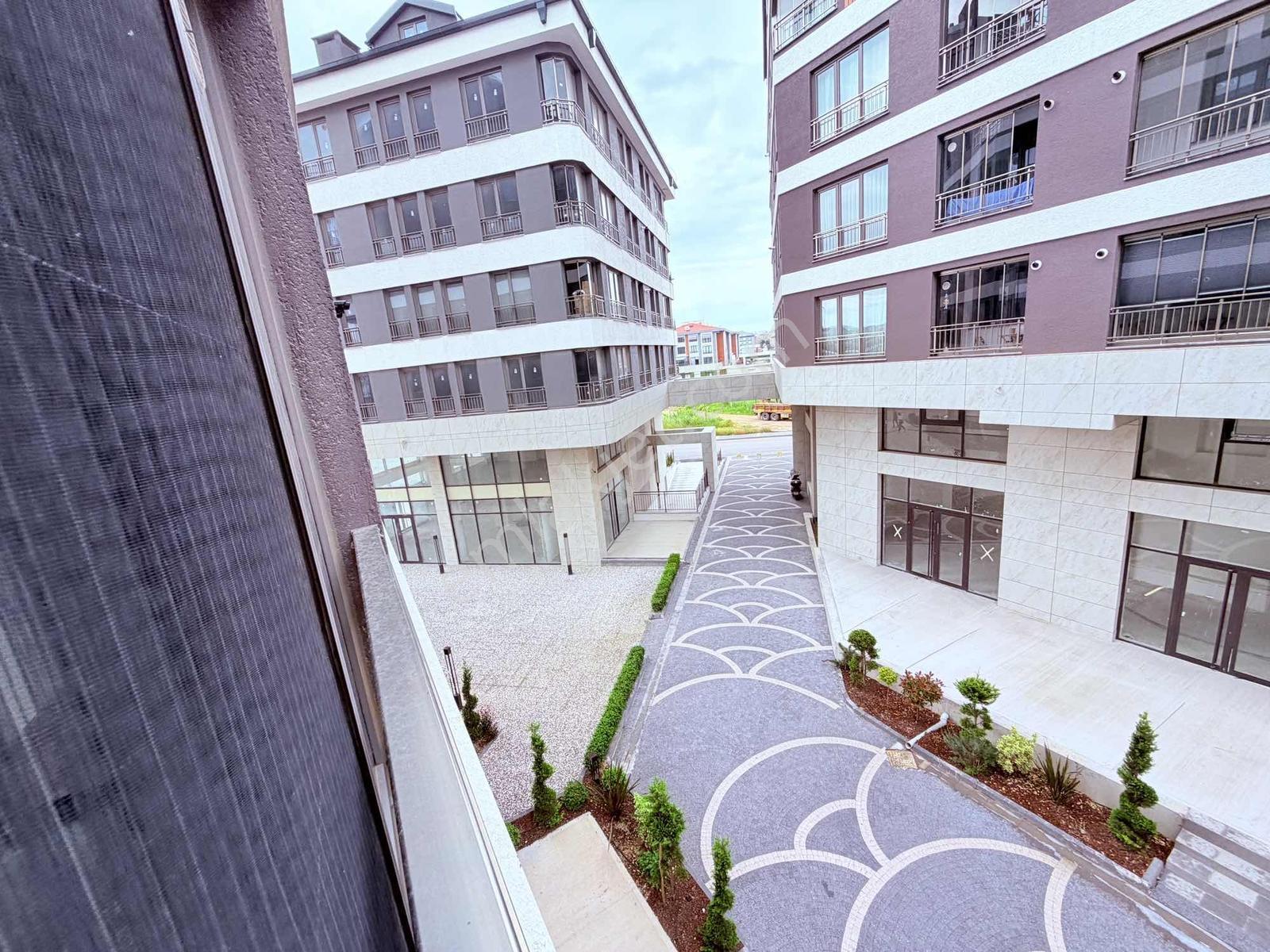 Burcu'dan 600 Evler Caddeport'ta Lüks 1+1 Kiralık Daire - Görsel 6