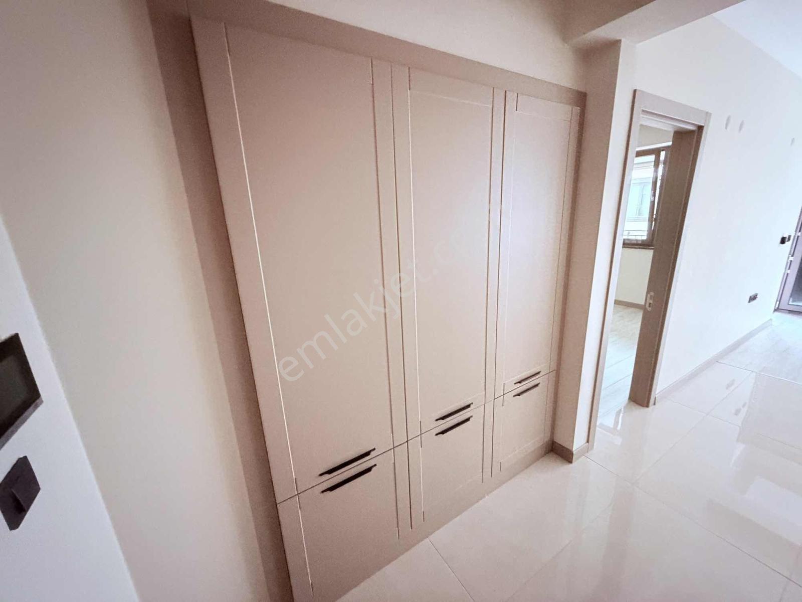 Burcu'dan 600 Evler Caddeport'ta Lüks 1+1 Kiralık Daire - Görsel 11