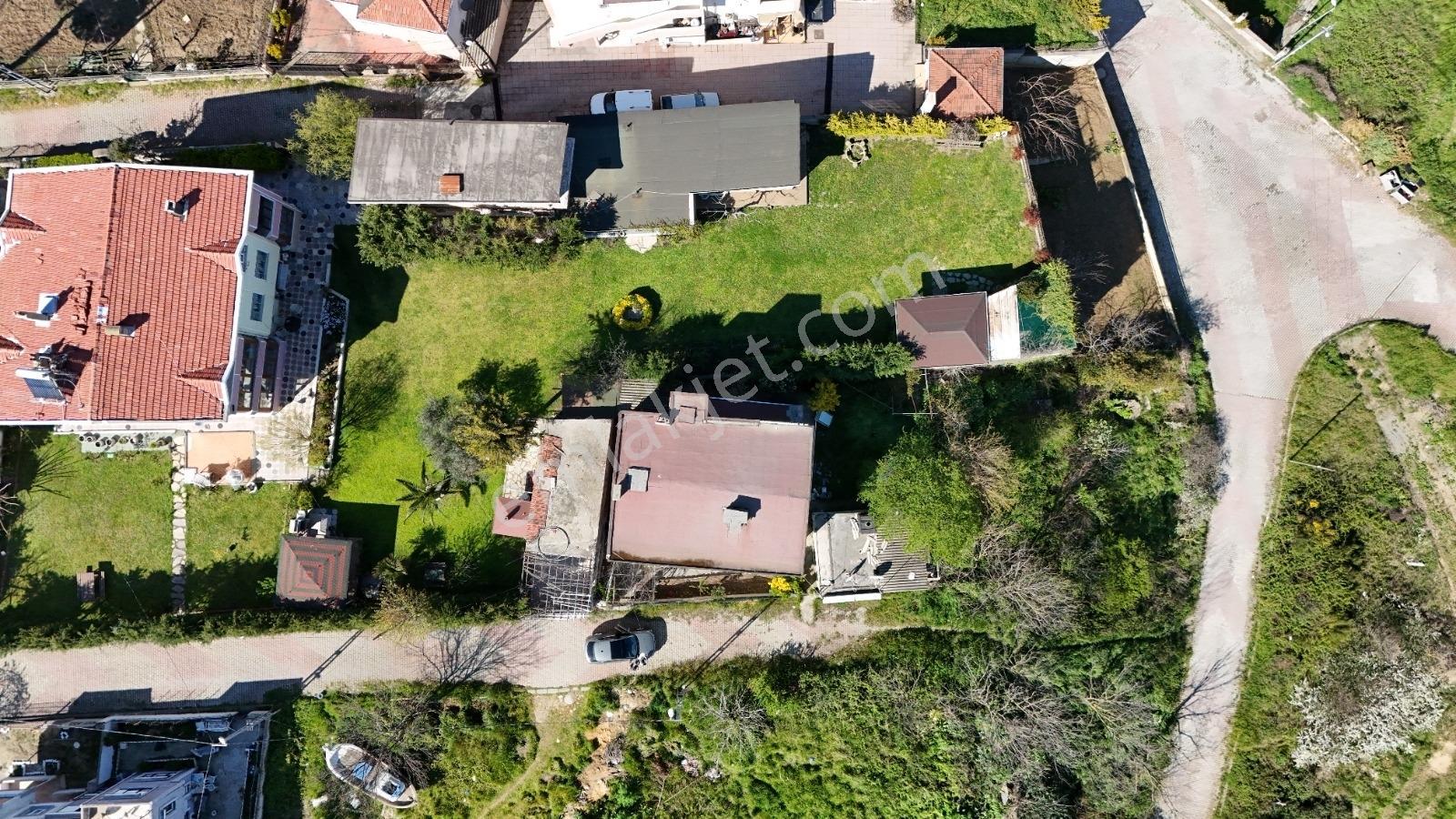 Arnavutköy Karaburun'da Deniz Manzaralı Satılık Villa - Görsel 22
