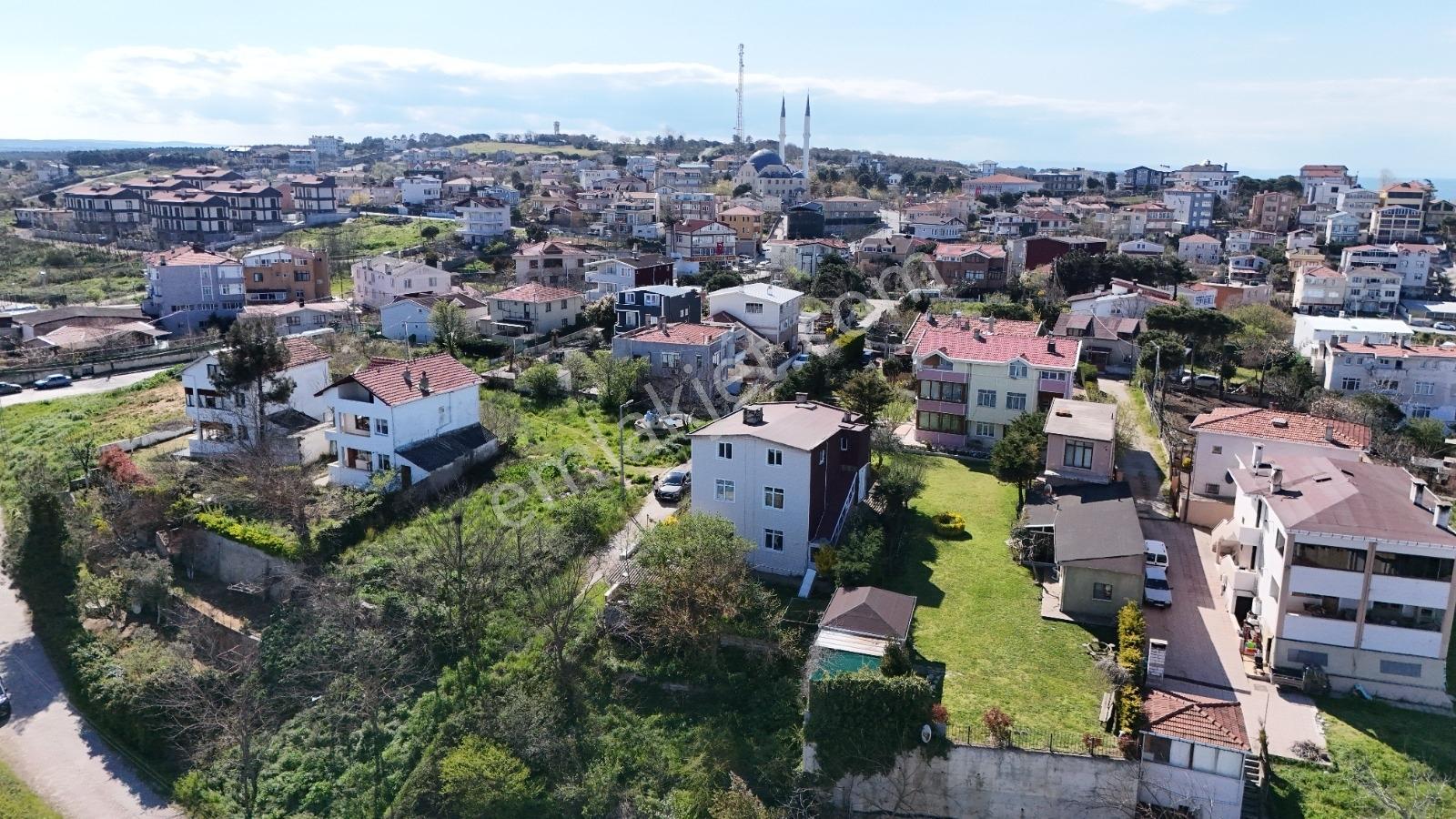 Arnavutköy Karaburun'da Deniz Manzaralı Satılık Villa - Görsel 24