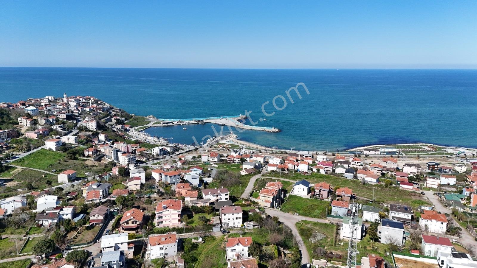 Arnavutköy Karaburun'da Deniz Manzaralı Satılık Villa - Görsel 33