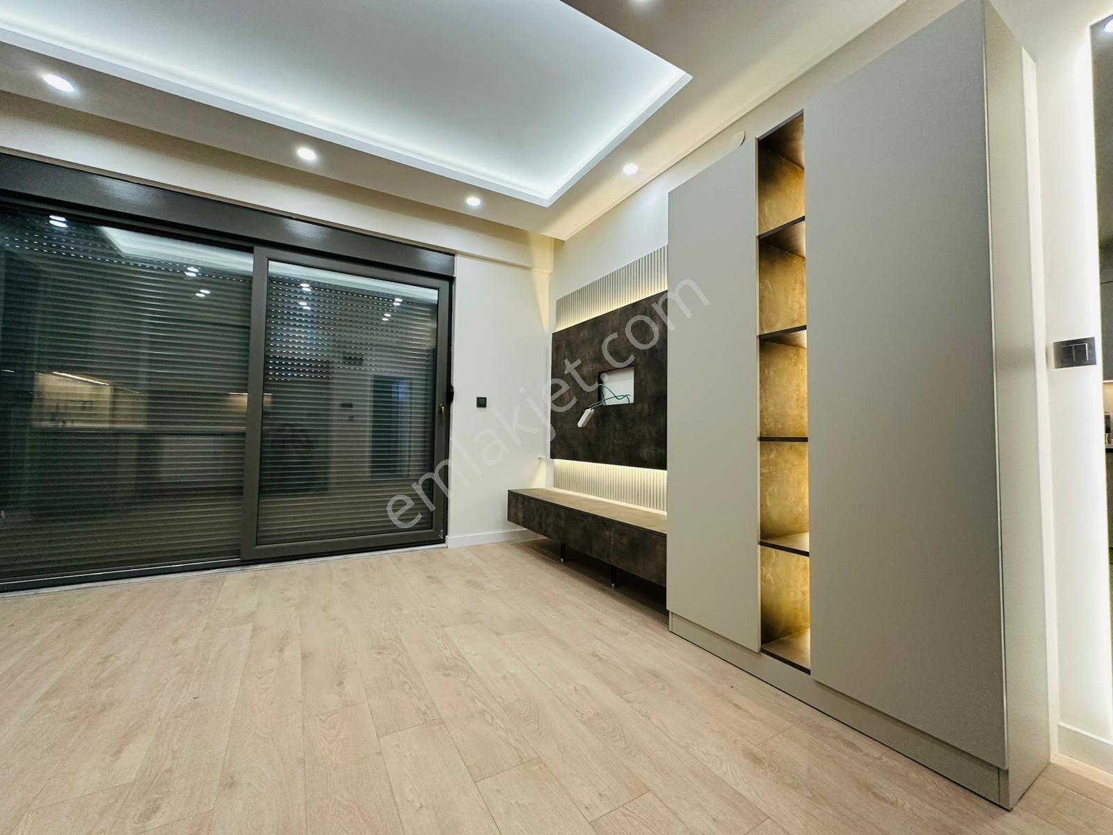 V. Aydoğmuş Mah. 1+1 Katta Havuzlu Kiralık Işıl Işıl Daire - Görsel 4