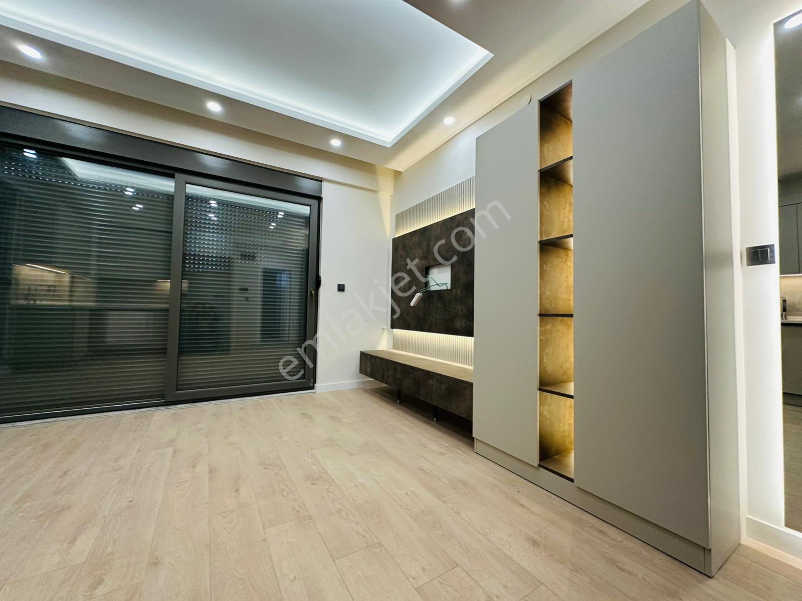V. Aydoğmuş Mah. 1+1 Katta Havuzlu Kiralık Işıl Işıl Daire - Görsel 35