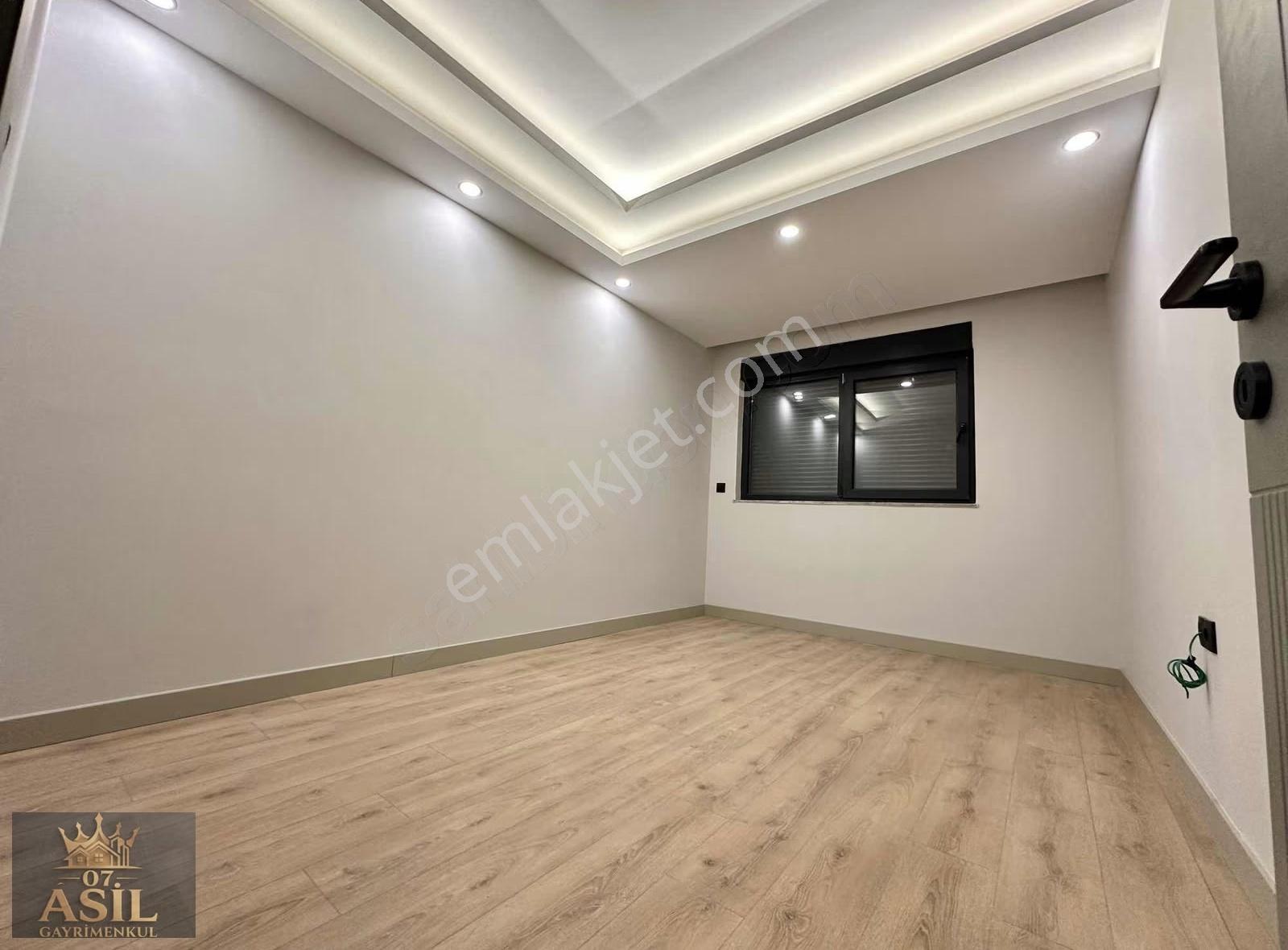 Geniş 2+1 Ultra Lüx Site İçinde - Görsel 9