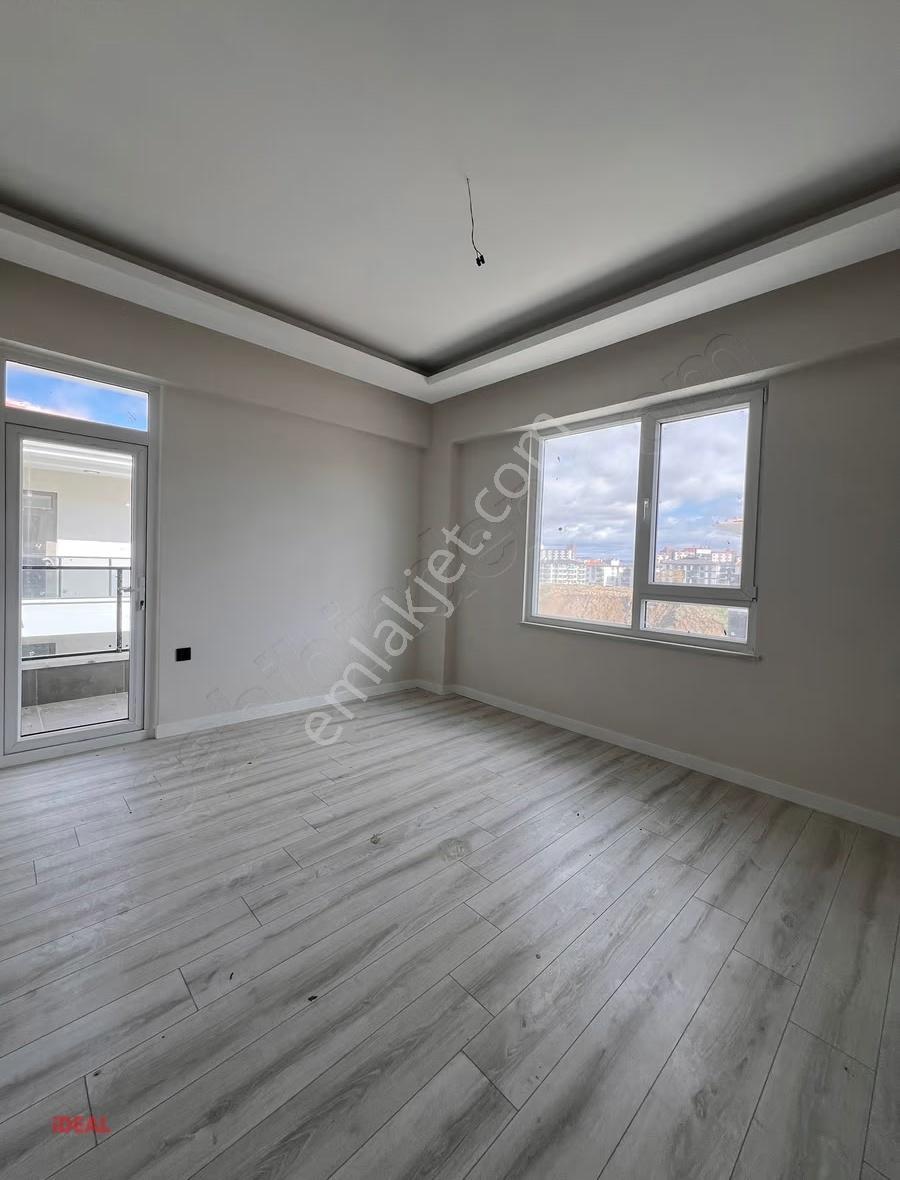 Afyonkarahisar'ın En Prestijli Mahalle'sinde Satılık 4+1 Daire ! - Görsel 13