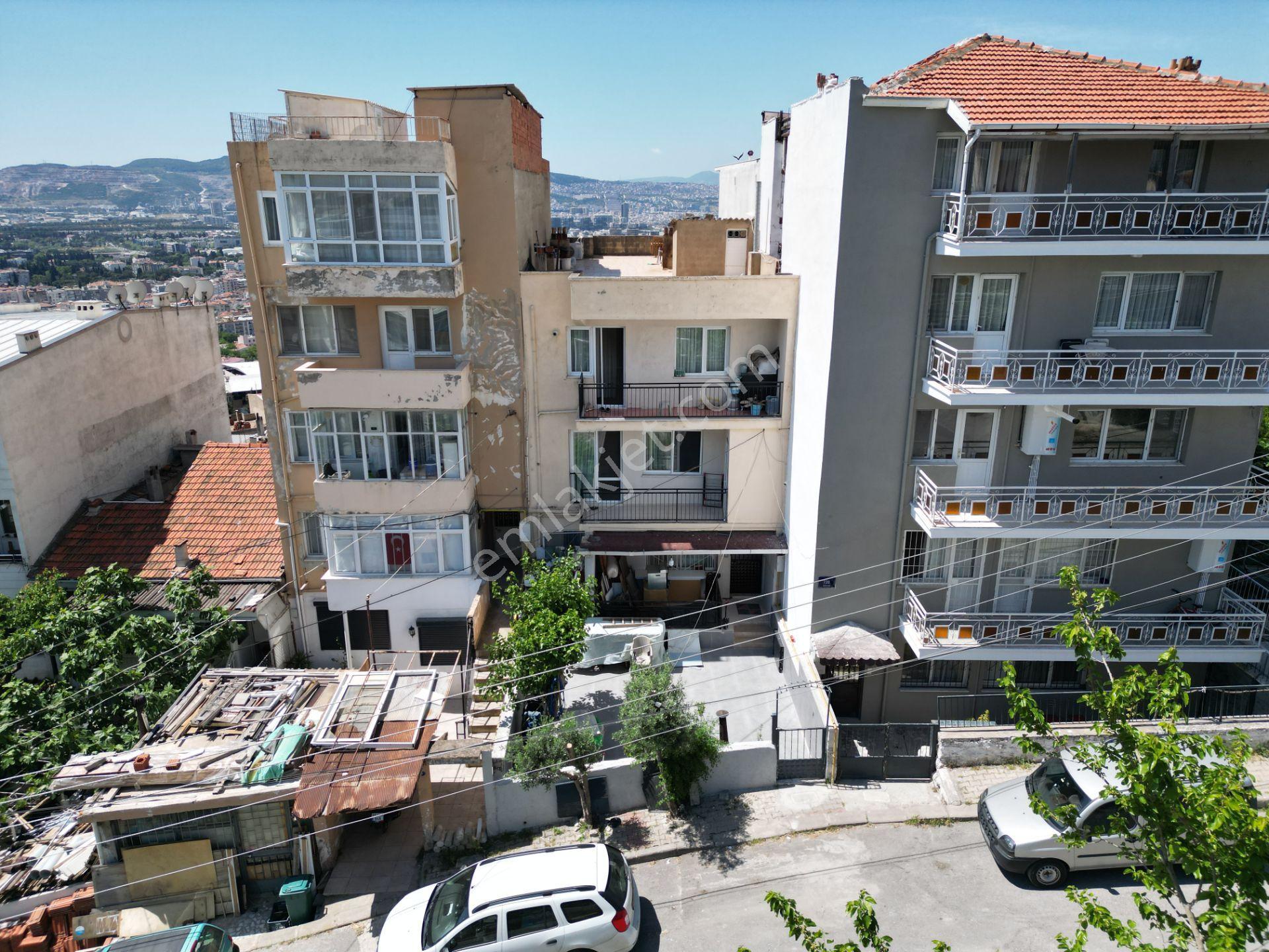 Bornova Kızılay Mahallesi’nde Satılık 3+1 Daire - Görsel 3