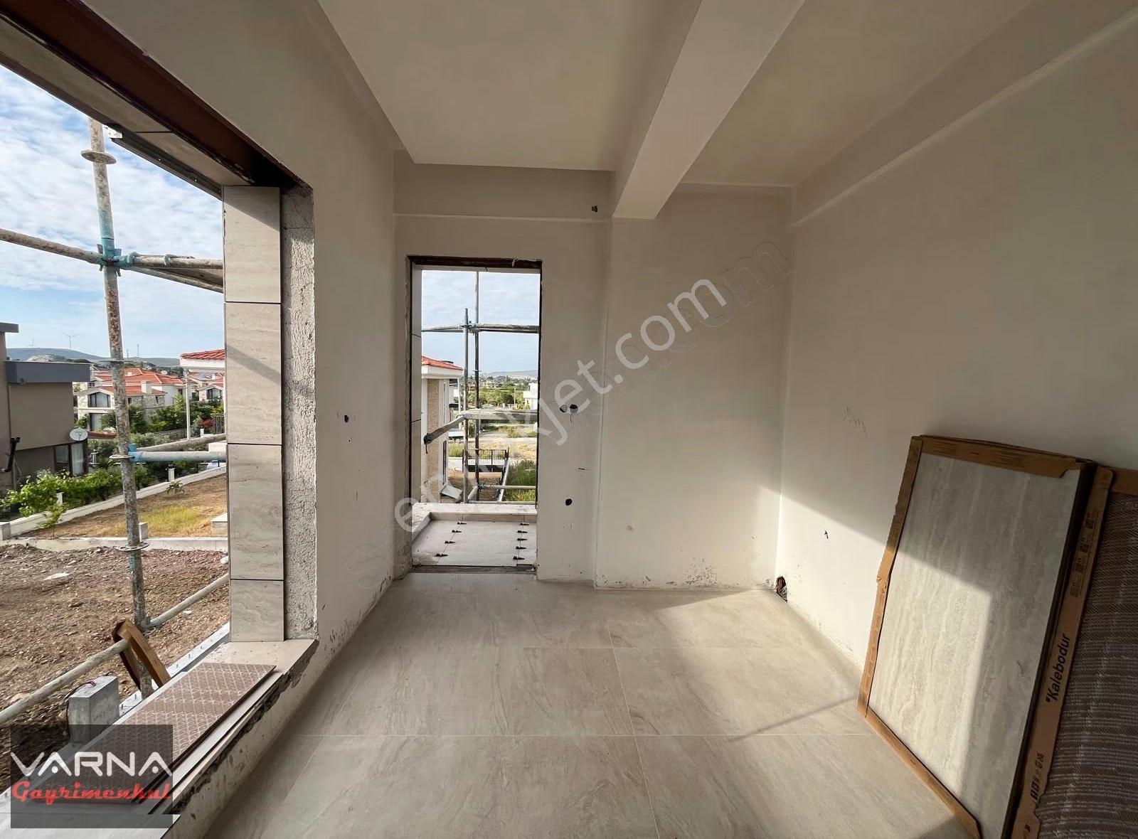 Seferihisar Akarca'da Satılık Havuzlu 5+1 190 M2 Sıfır Villa - Görsel 18