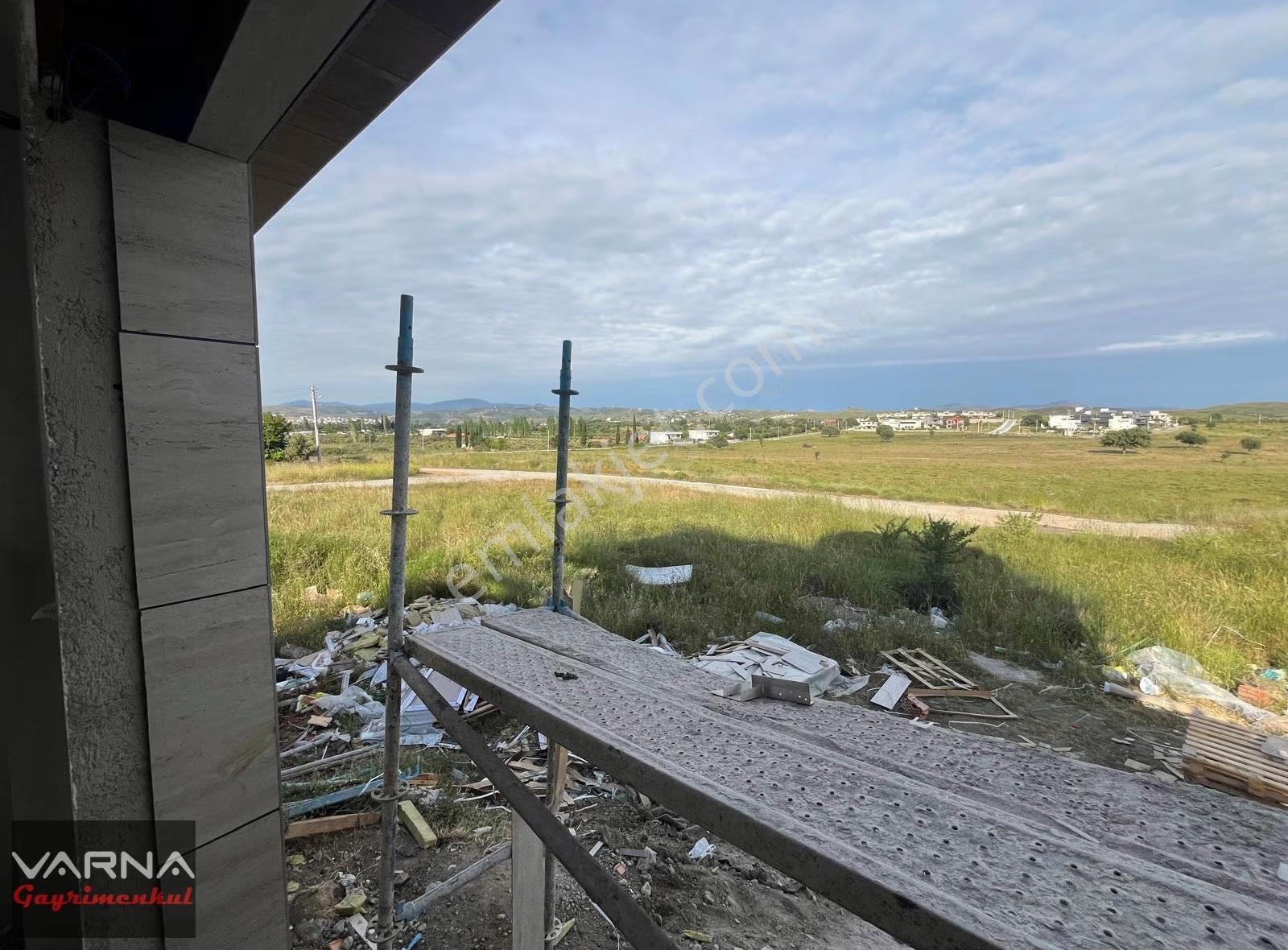 Seferihisar Akarca'da Satılık Havuzlu 5+1 190 M2 Sıfır Villa - Görsel 27
