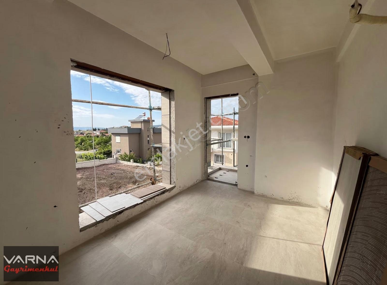Seferihisar Akarca'da Satılık Havuzlu 5+1 190 M2 Sıfır Villa - Görsel 26