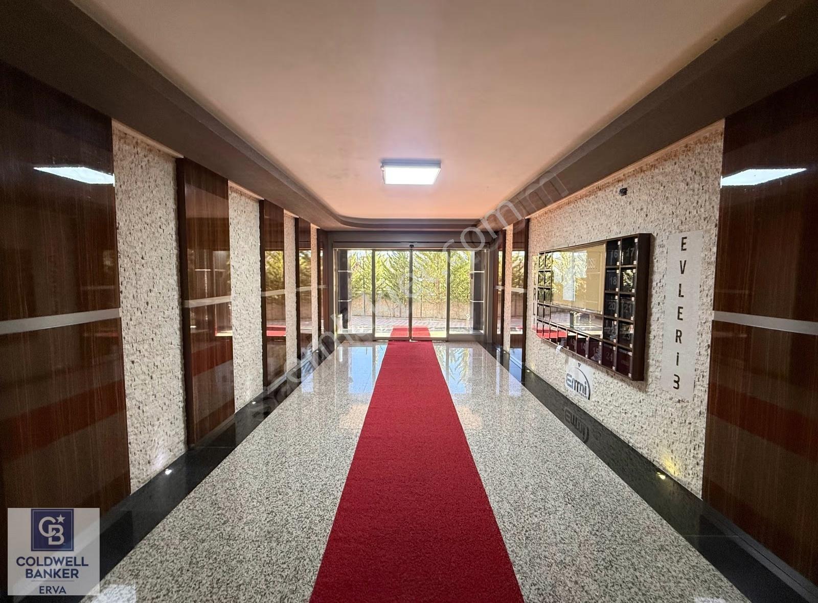 Yaşamkent Perla 3 Sitesi 4+1 230m2 Satılık Daire - Görsel 4