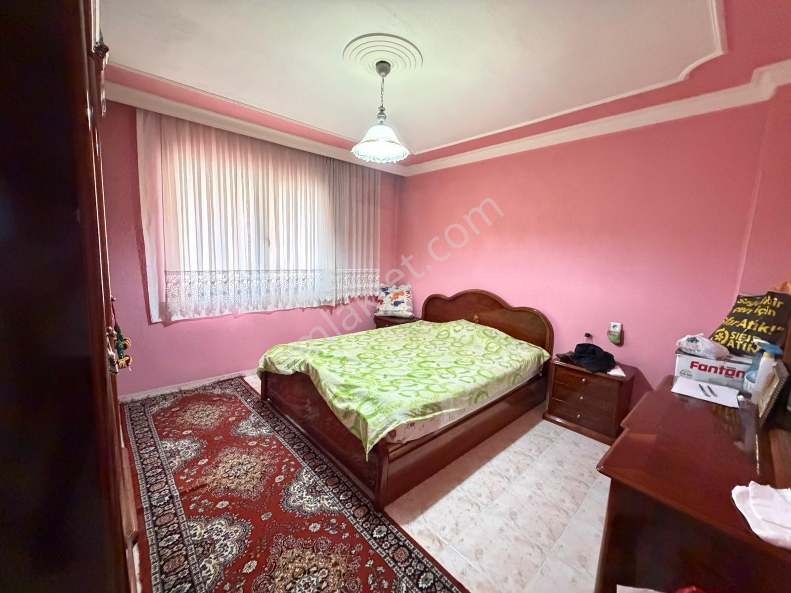 İzmir Karabağlar Sevgi Mahallesinde 4 Katlı Bina Satılık - Görsel 32