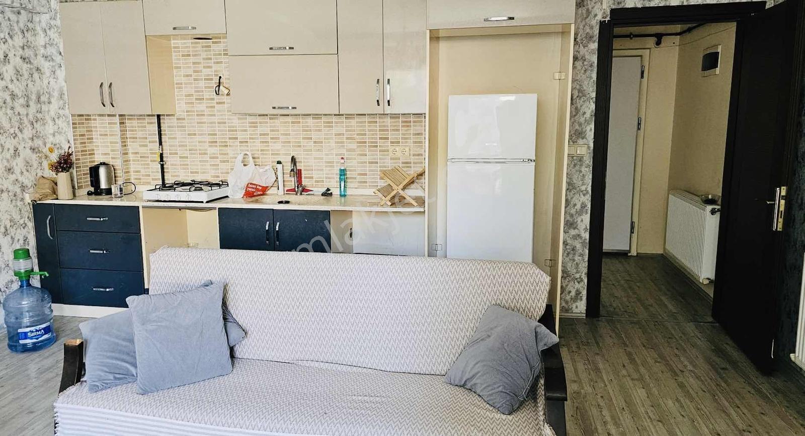 72 M2 Büyüklüğünde Doğalgazlı Kiracılı Eşyalı - Görsel 4