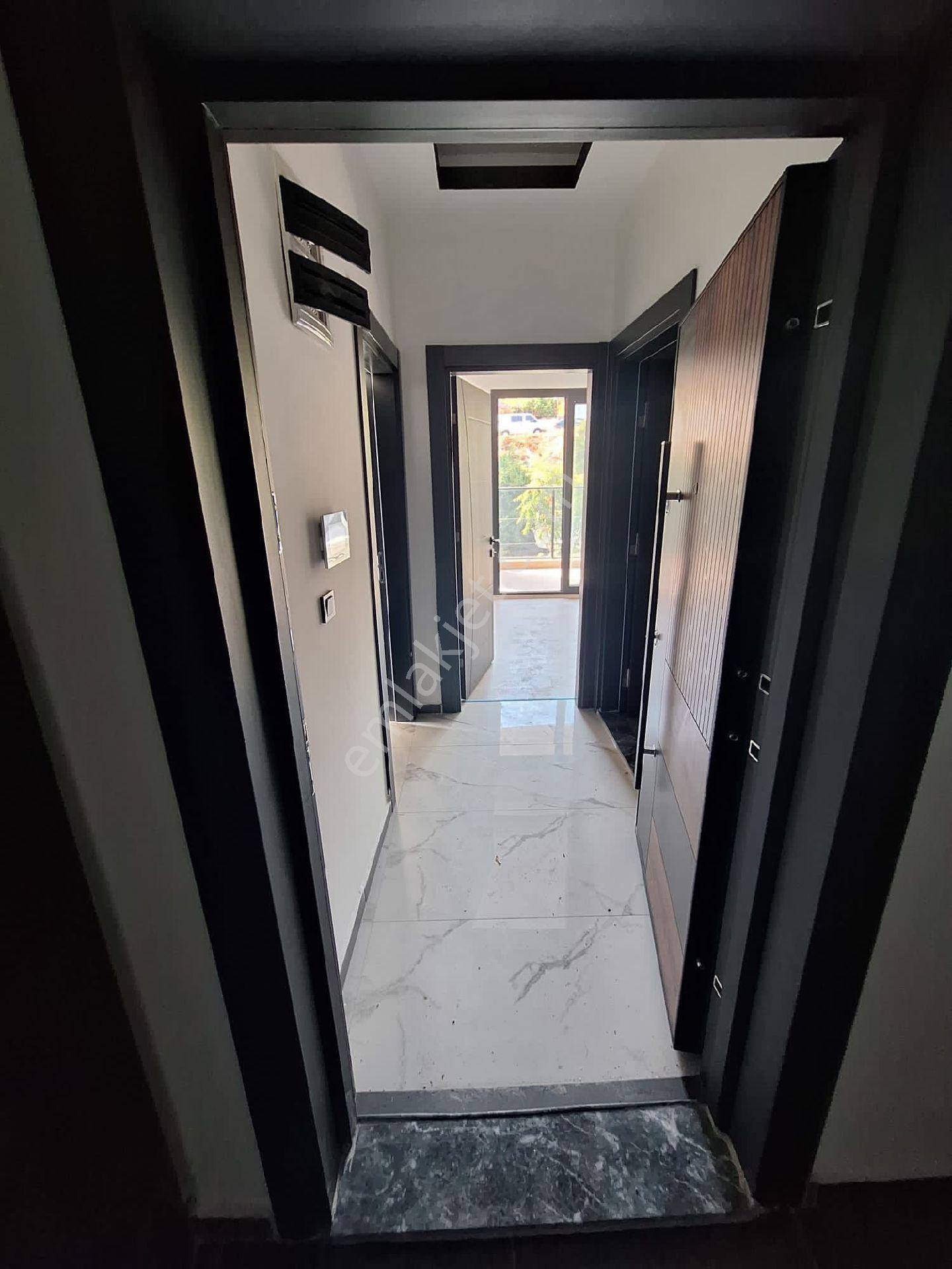 Kuşadası Alacamescit Mahallesinde Satılık Yeni 1+1 60 M2 Daire - Görsel 12