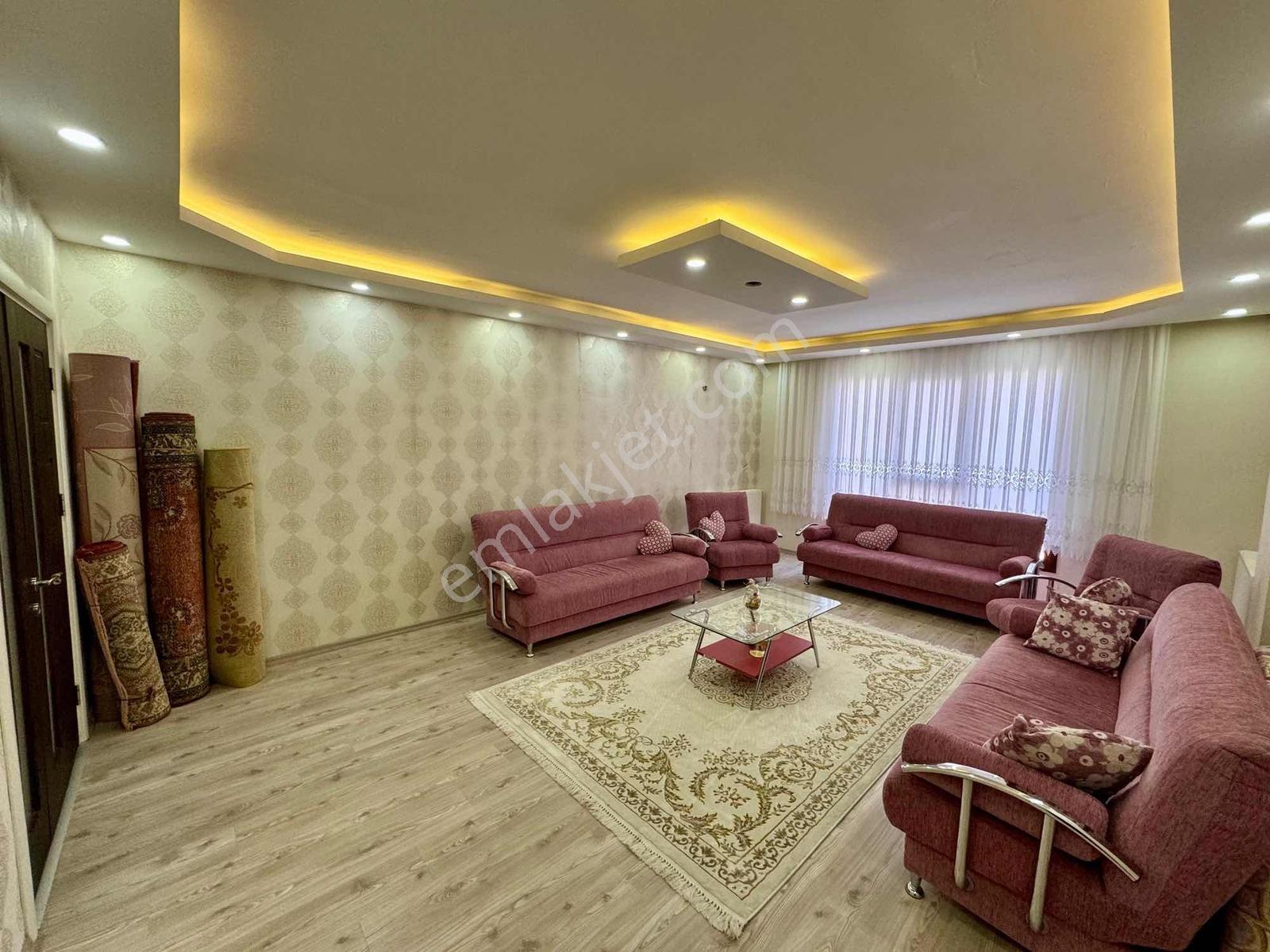 Mhr Grouptan Alibabada Satılık Bakımlı Arakat 4odalı Daire - Görsel 18