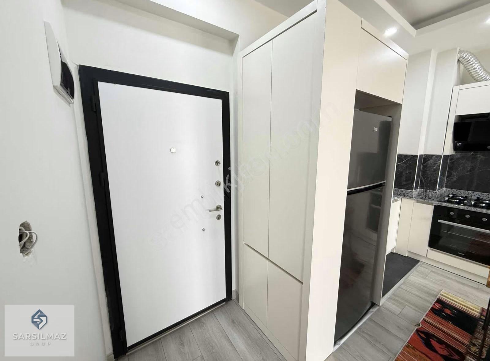 Sarsılmaz Grup'tan Altınova Orta Mah'si 1+1 Eşyalı Lüks Daire - Görsel 6