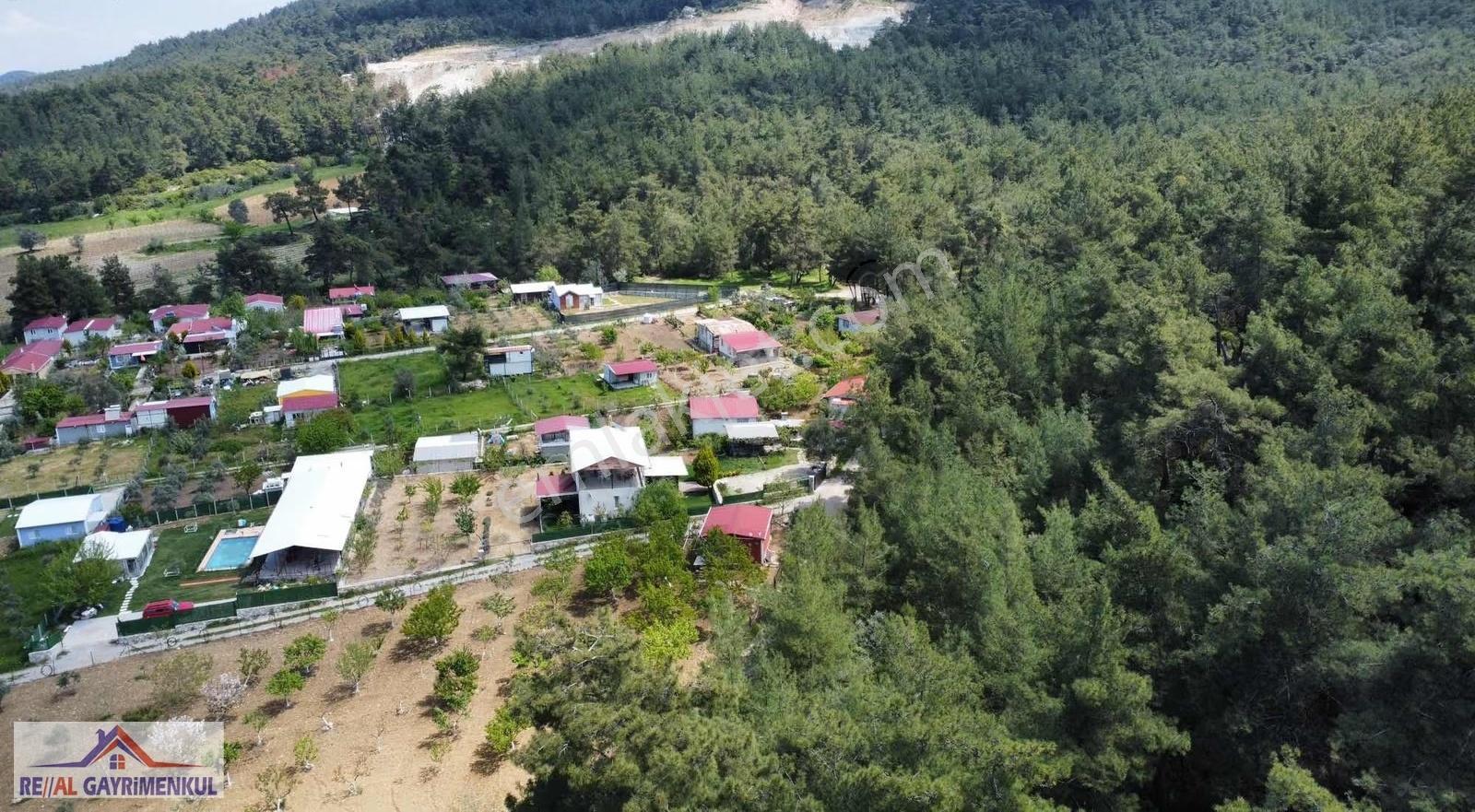 Real'den Menderes Yeniköy 396 M² Köşe Parsel Hisse Tapulu