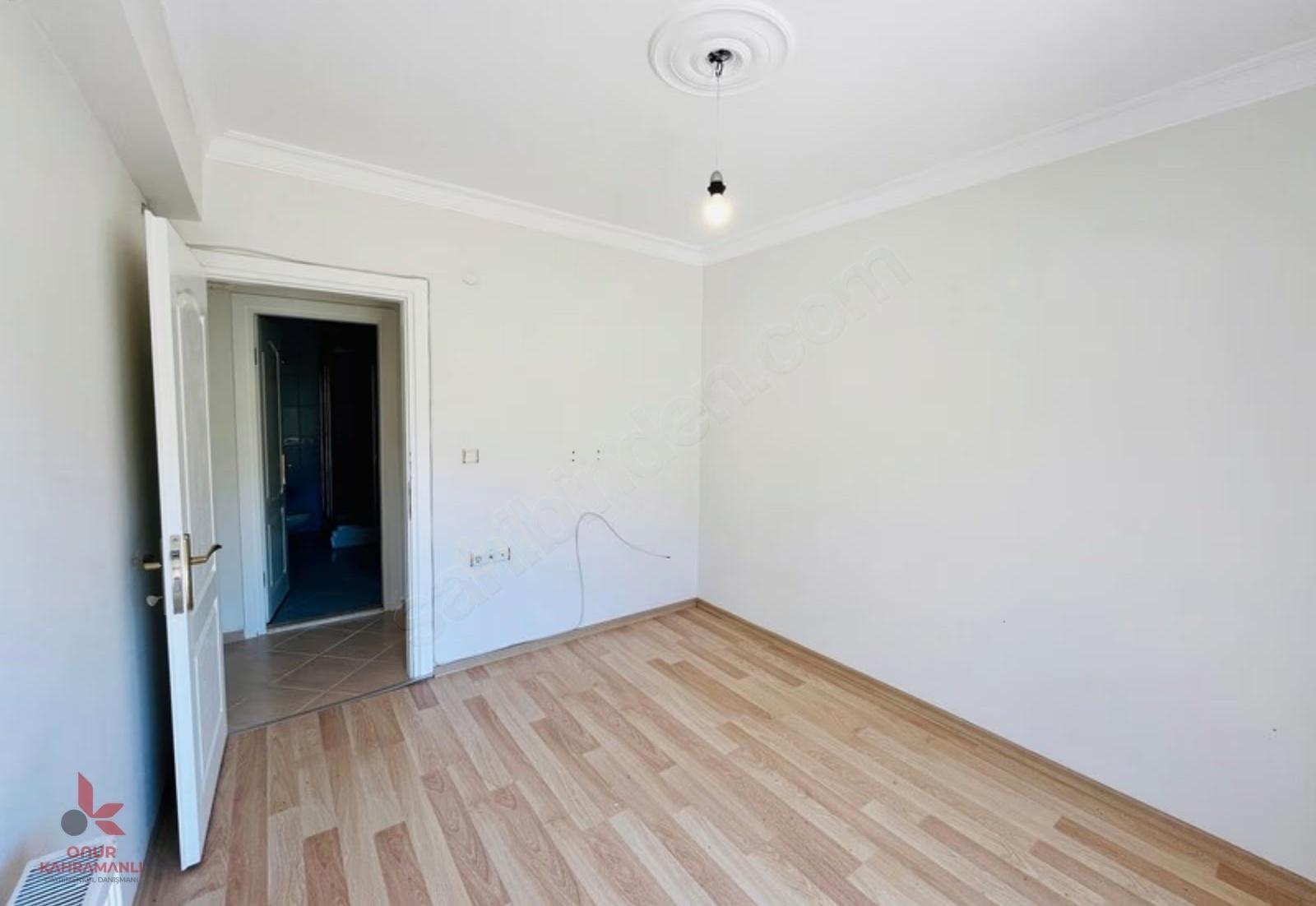 Güzelbahçe Maltepede Prestijli Site İçerisinde Ferah 3+1 Yaşam - Görsel 22