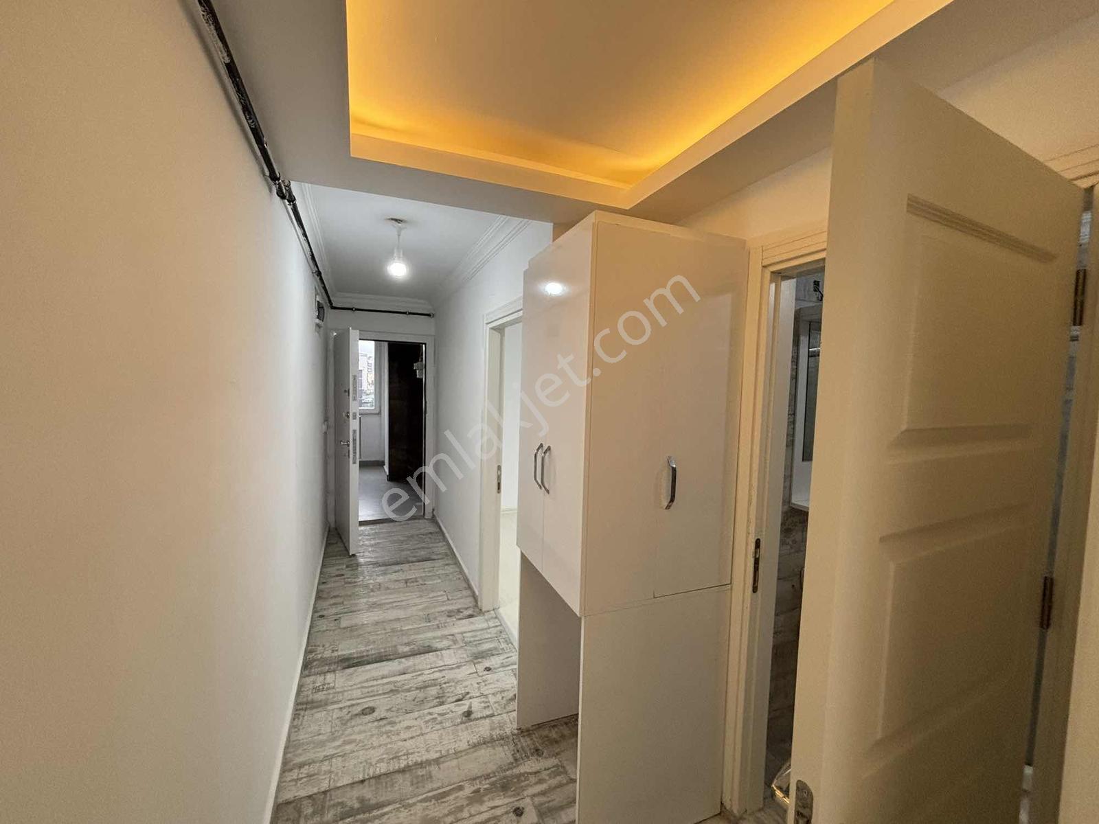 Atakum Körfez Tramvay Durağı Yolu Üzerinde Kiralık 1+1 Daire - Görsel 26