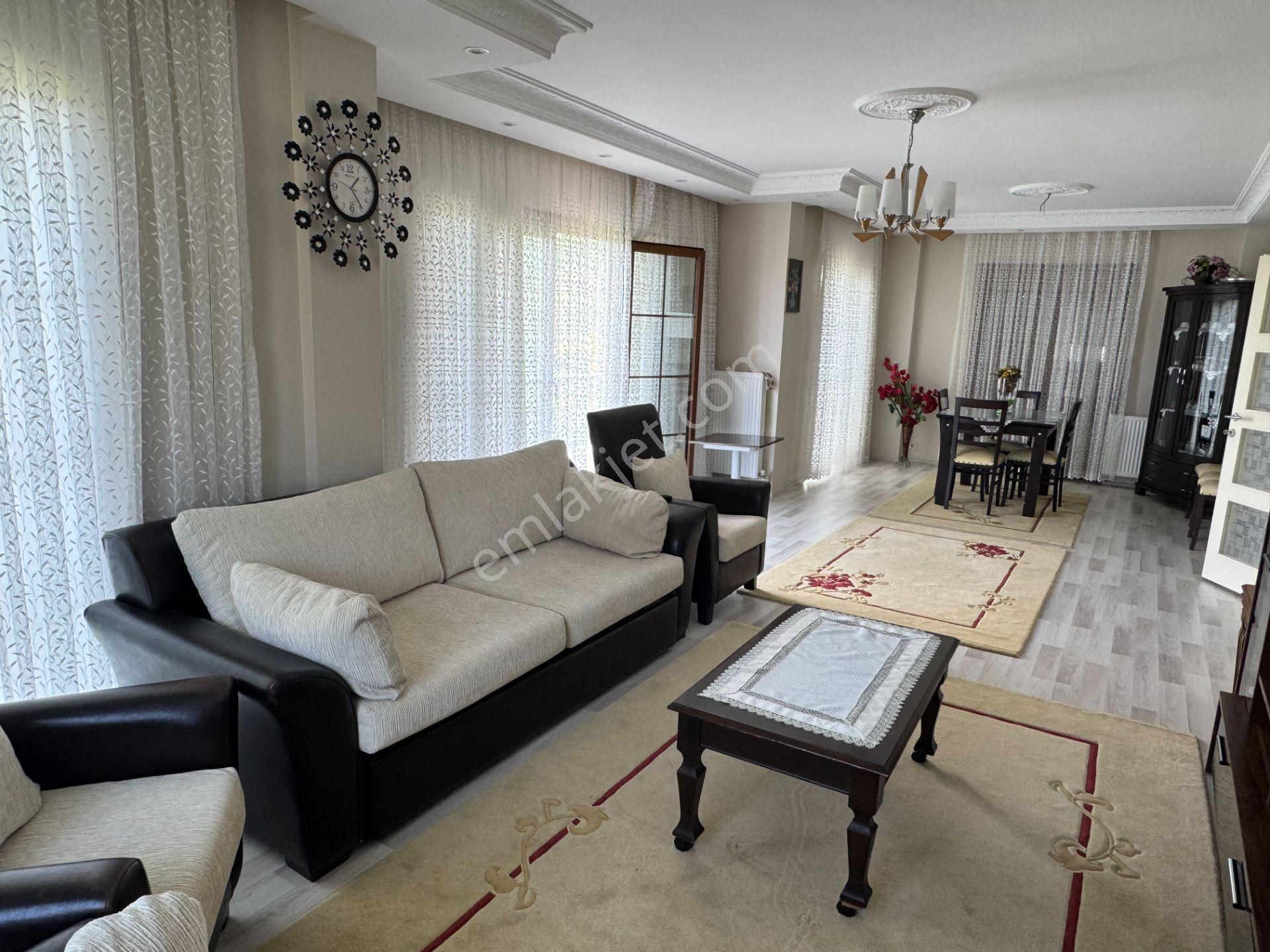 Kartepe Suadiye’de 687 M2 Arsa İçinde Satılık Müstakil Villa - Görsel 15