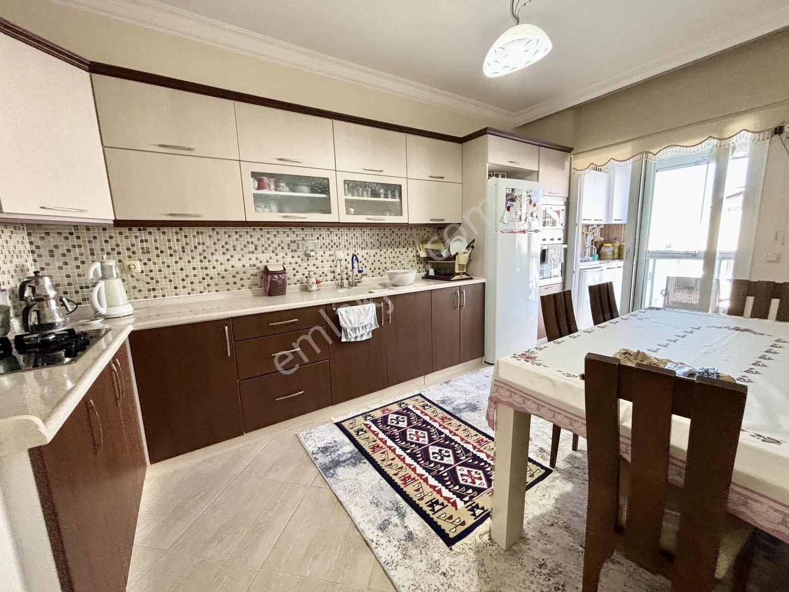 Kapanmaz Deniz Manzaralı Net 130m2 3+1daire - Görsel 15