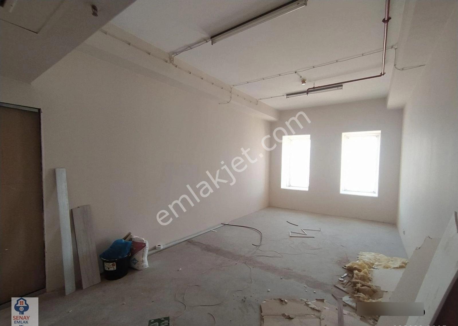 Mersin İn Kalbinde (gökdelen İş Merkezi) 25 M2 Satılık Ofis Büro - Görsel 8