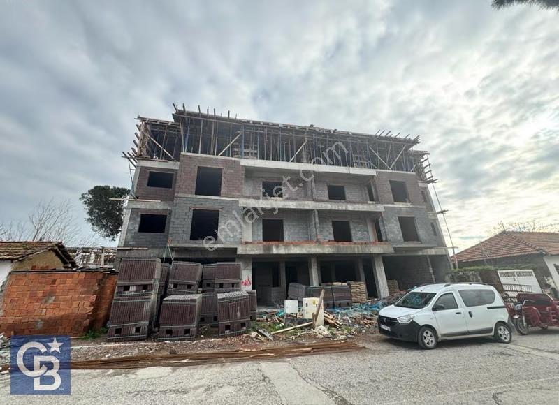 Cb Odak'tan Helvacı Cadde Üstü Satılık 3+1 Ebeveyn Banyolu Daire