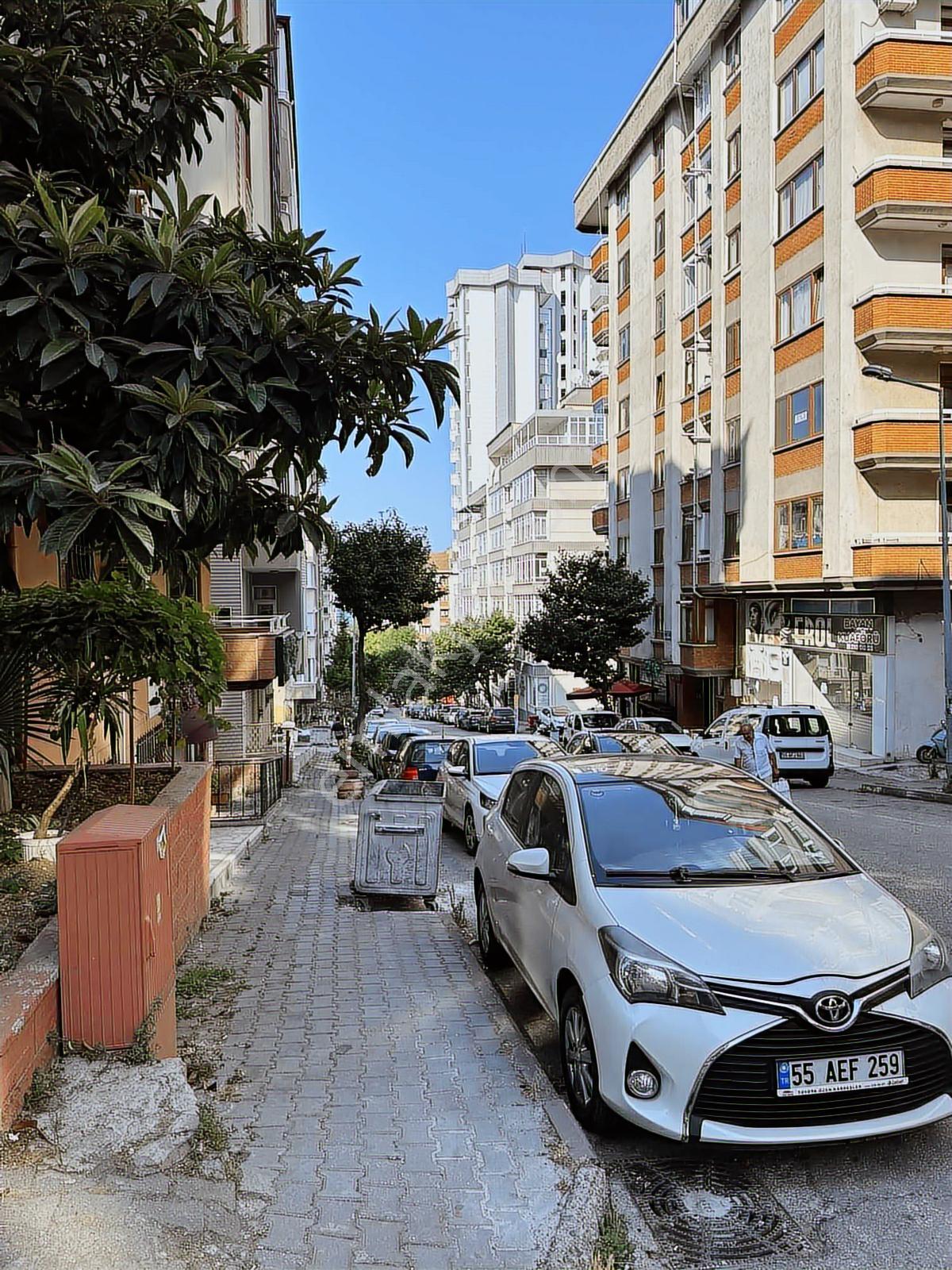 Deneyim'den 56'larda İçi Yapılı Otomatik Kepenkli Dükkan & Depo - Görsel 9