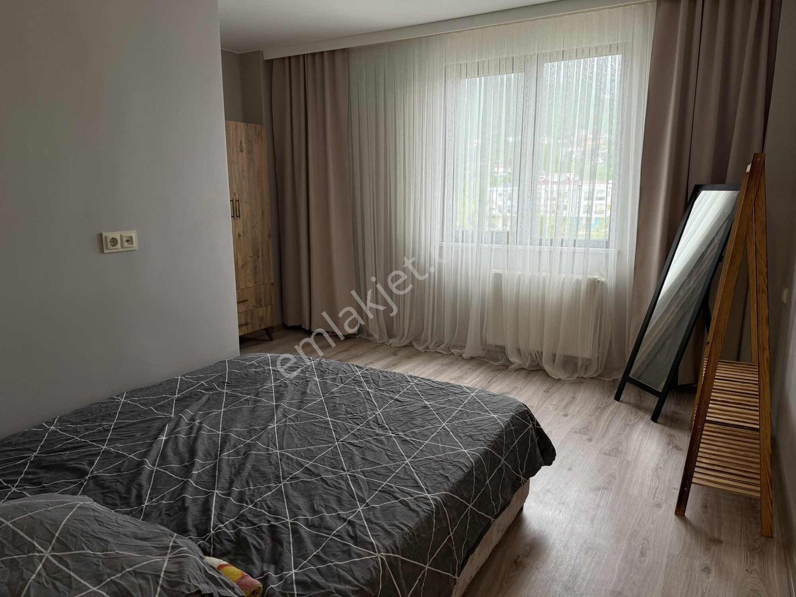 Ordu Üniversitesi Ve Şehir Hastanesine Yakın Eşyalı 1+1 Kiralık - Görsel 3