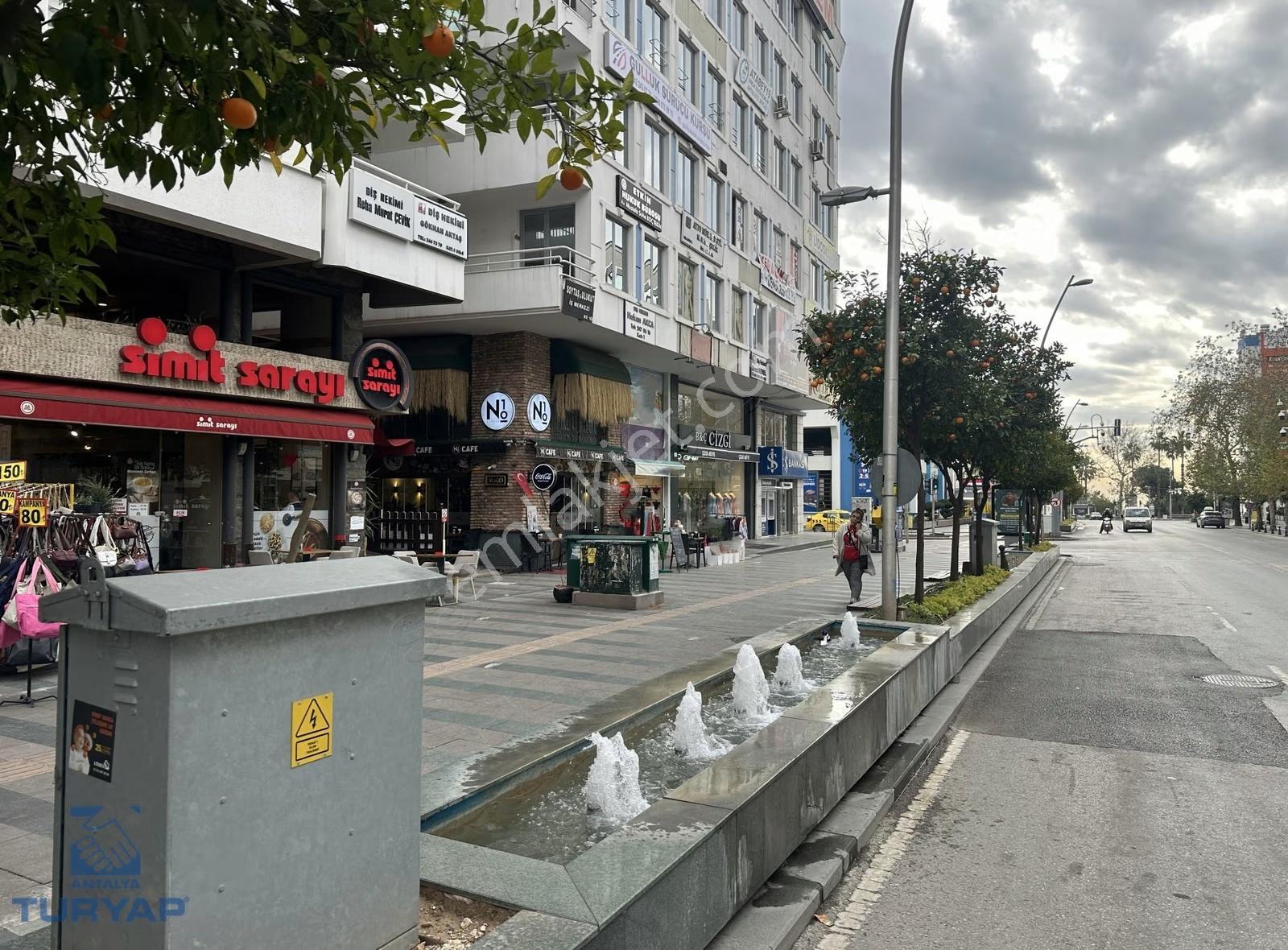 Güllük'te Full Cephe Yatırımlık 320 M2 4 Katlı Dükkan - Görsel 8
