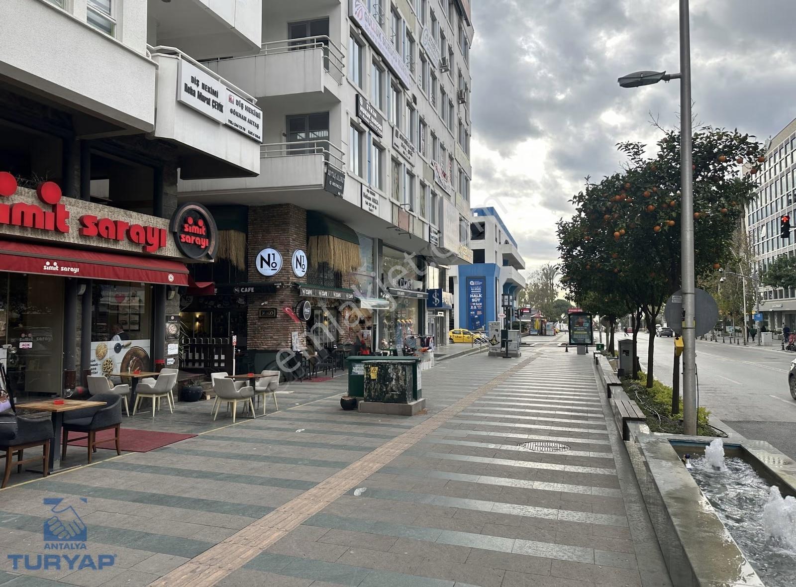 Güllük'te Full Cephe Yatırımlık 320 M2 4 Katlı Dükkan - Görsel 23