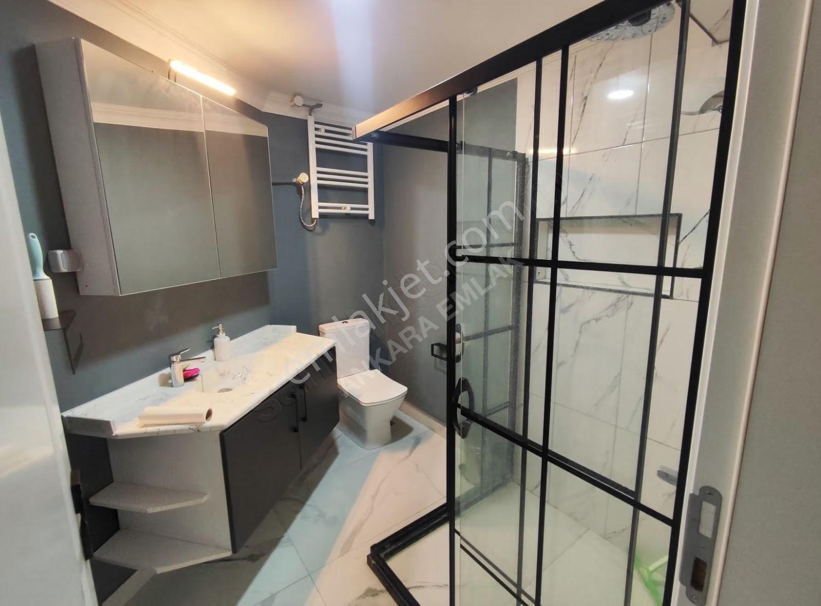 Ankara Emlak'tan Tunalı Da 2+1 Full Yapılı Geniş Kiralık Daire - Görsel 13