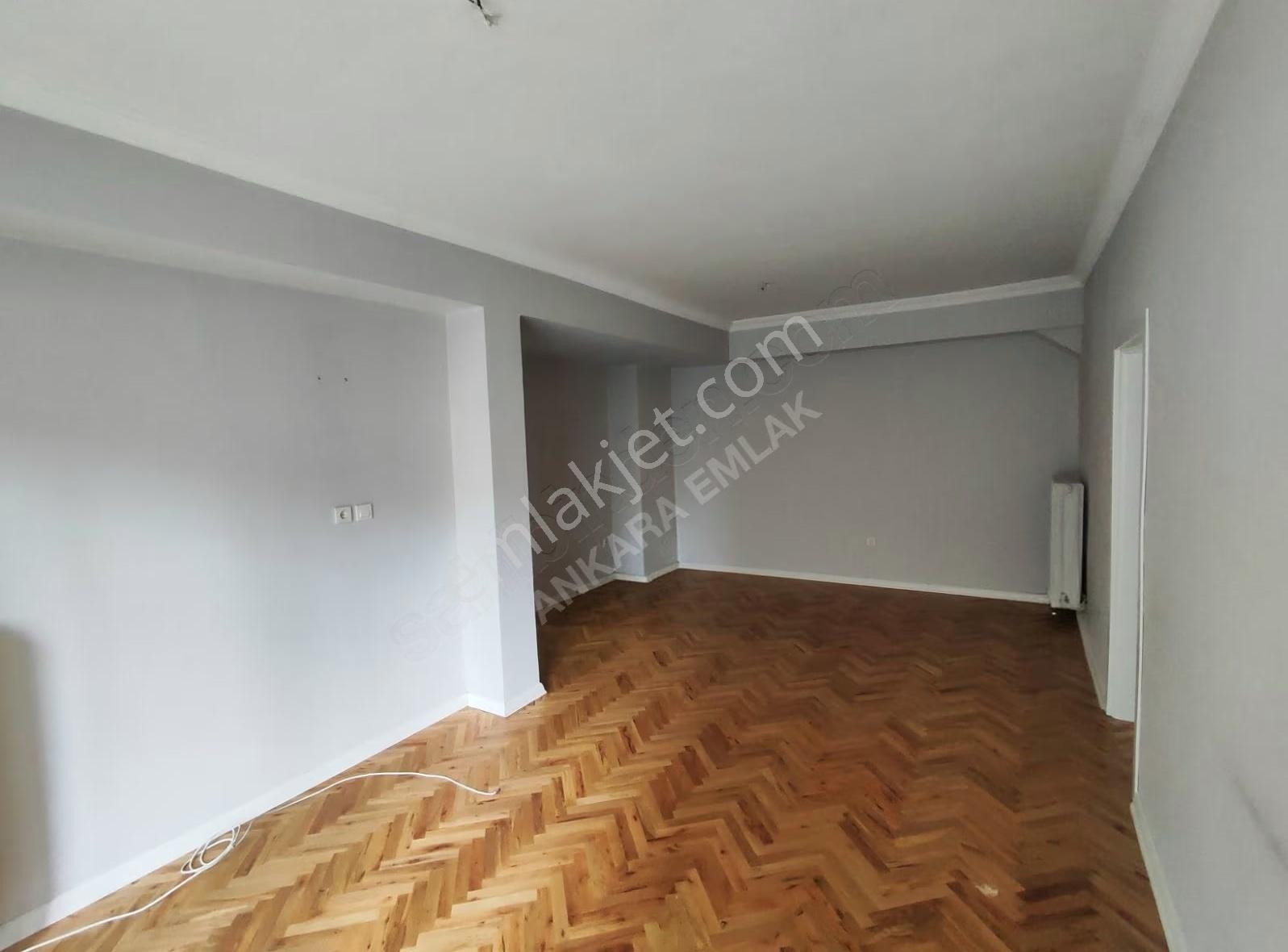 Ankara Emlak'tan Tunalı Da 2+1 Full Yapılı Geniş Kiralık Daire - Görsel 15