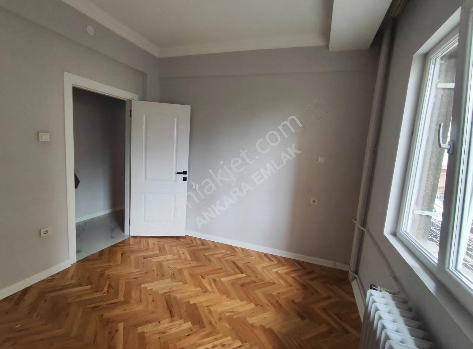 Ankara Emlak'tan Tunalı Da 2+1 Full Yapılı Geniş Kiralık Daire - Görsel 16