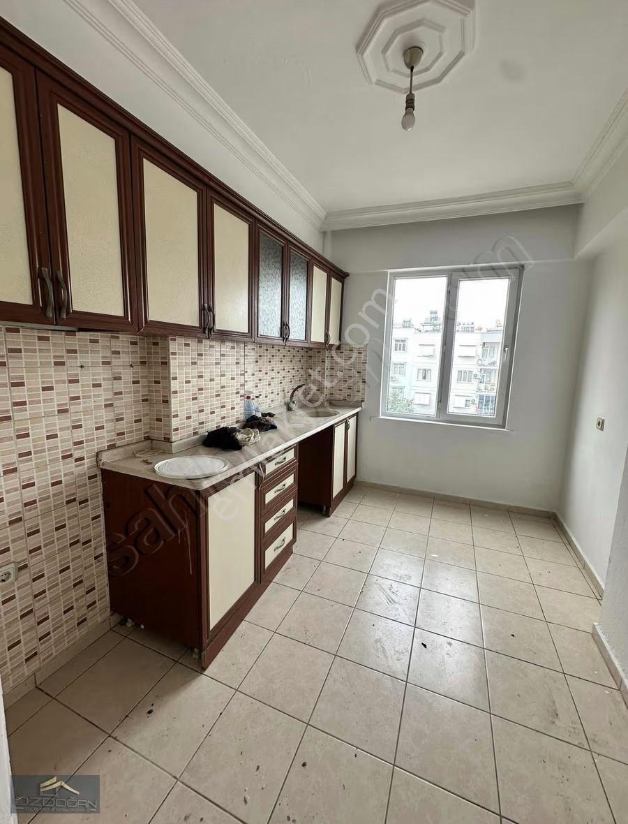 Özdoğan Emlaktan Gündoğdu Da 2+1 100m2 Katta Kiralık Daire - Görsel 15