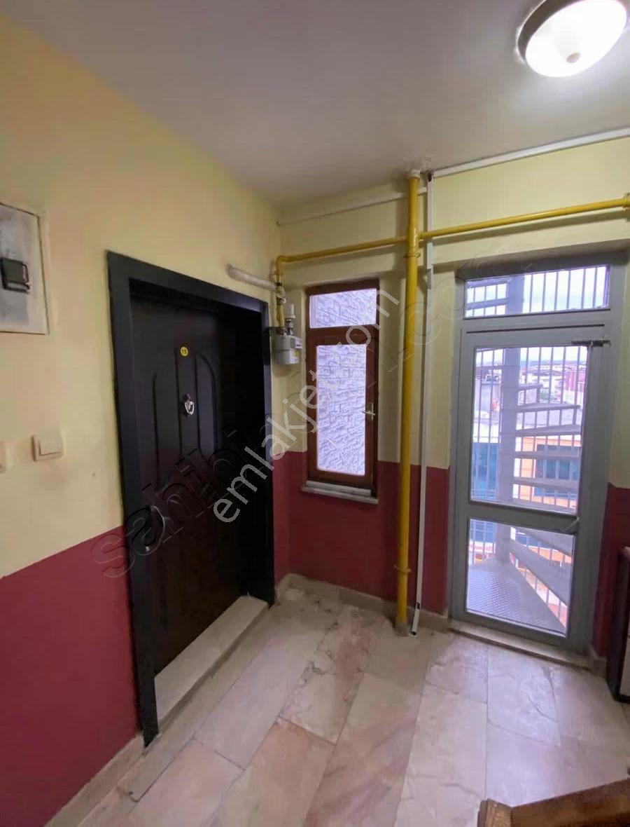 Sevgi Emlaktan Site İçerisinde 3+1 Kiralık Fırsat Daire - Görsel 4