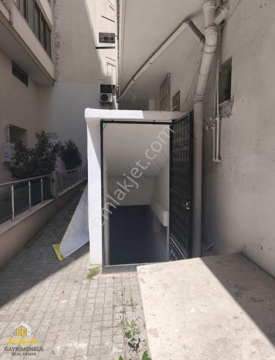 Boran Gayrimenkulden Reşatbey Mahallesinde Kiralik Depo