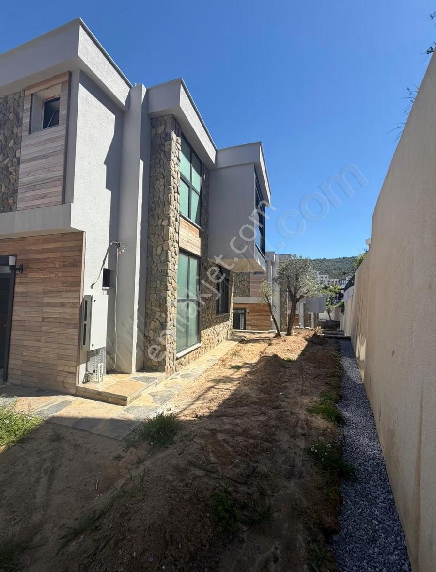 My - Bodrum Güllük'te Deniz Manzaralı Lüks Villa - Görsel 6