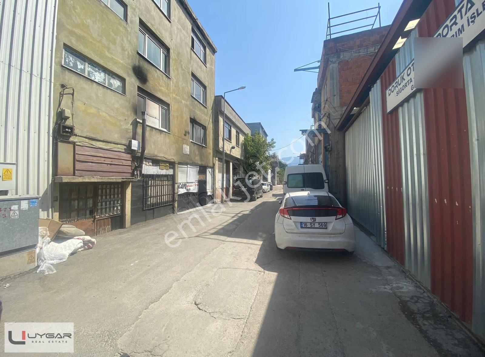 Altınovada Kentsel Dönüşüm Bölgesinde 215 M² Arsa + Atölye - Görsel 5