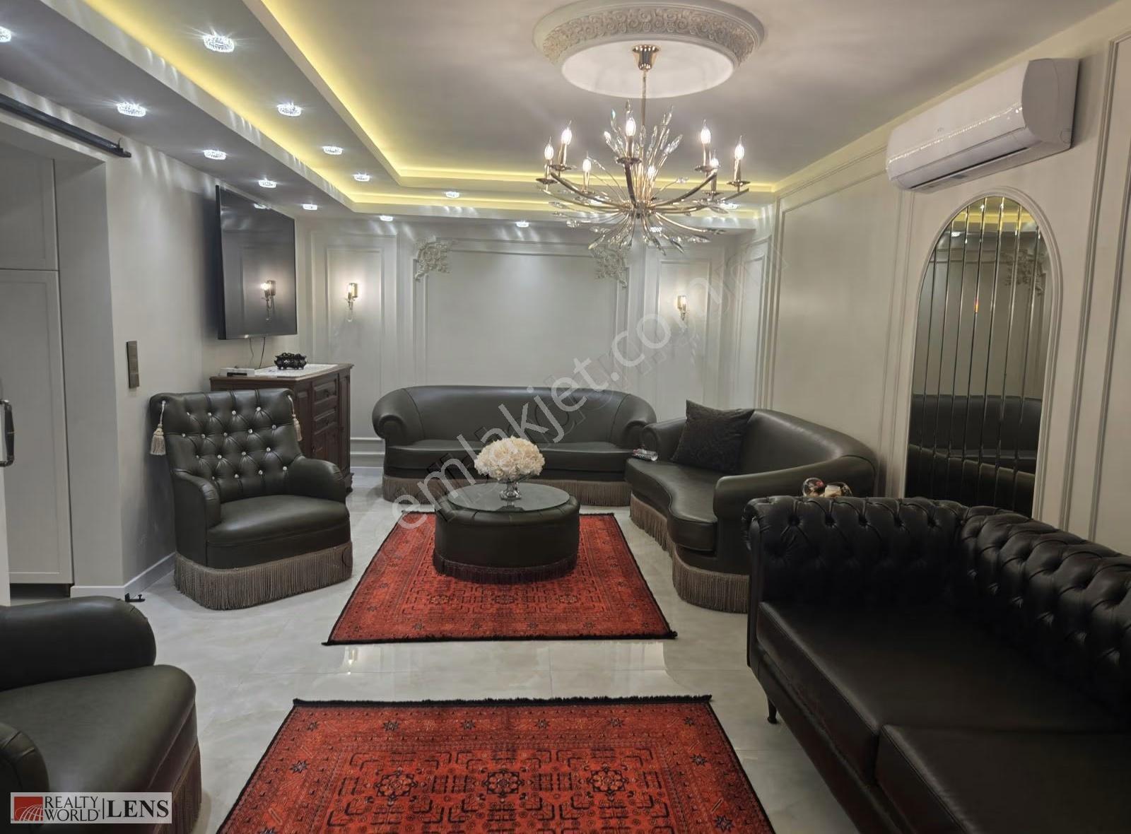 Serdivan Bahçelievlerde Şehrin Merkezinde Ultra Lüks 4+1 Villa! - Görsel 3
