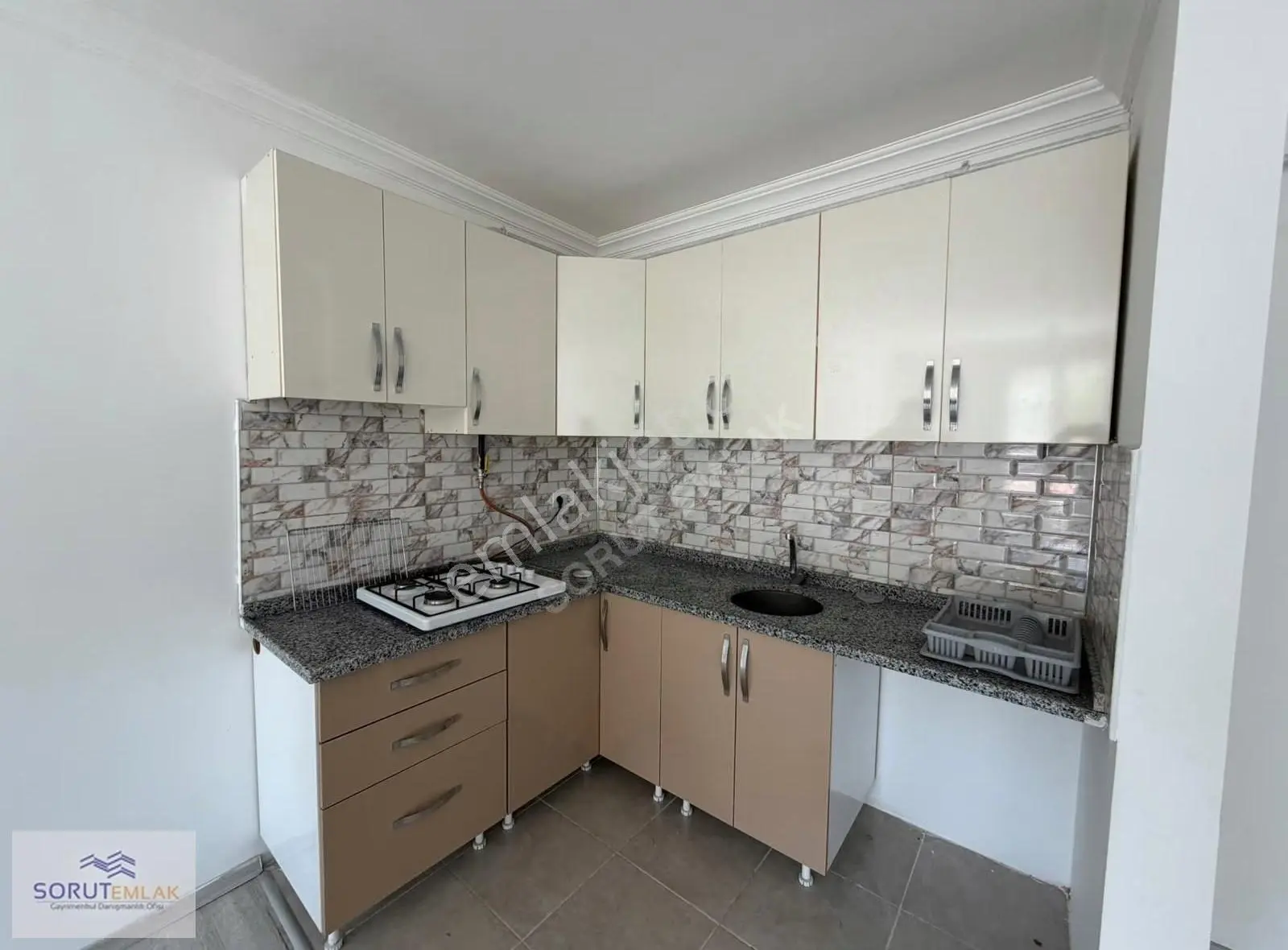 İpsala Bayrambey'de Satılık 1+1 Daire - 55m² - Merkezi Konum - Görsel 2