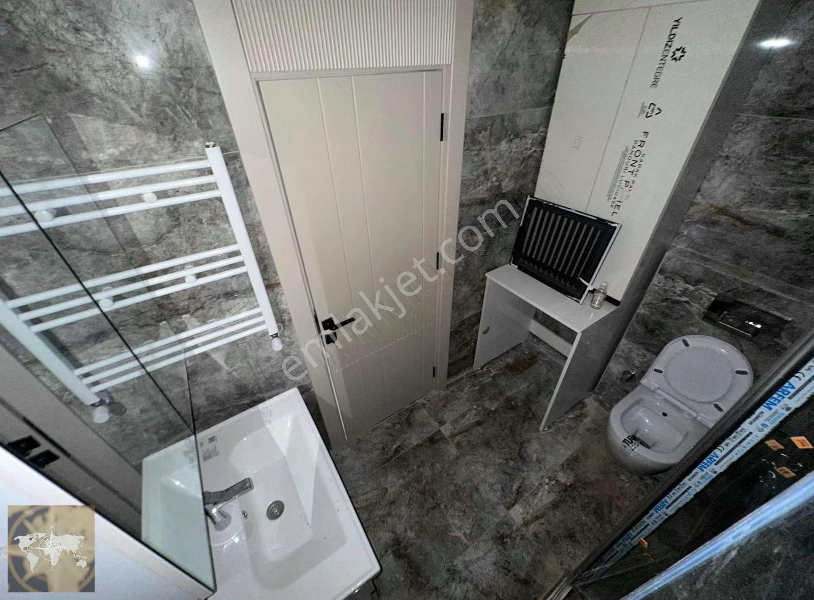 Dream Home'dan Eski Mezitli Bölg. Bağımsız Mutfak Satılık 2,5+1 - Görsel 2