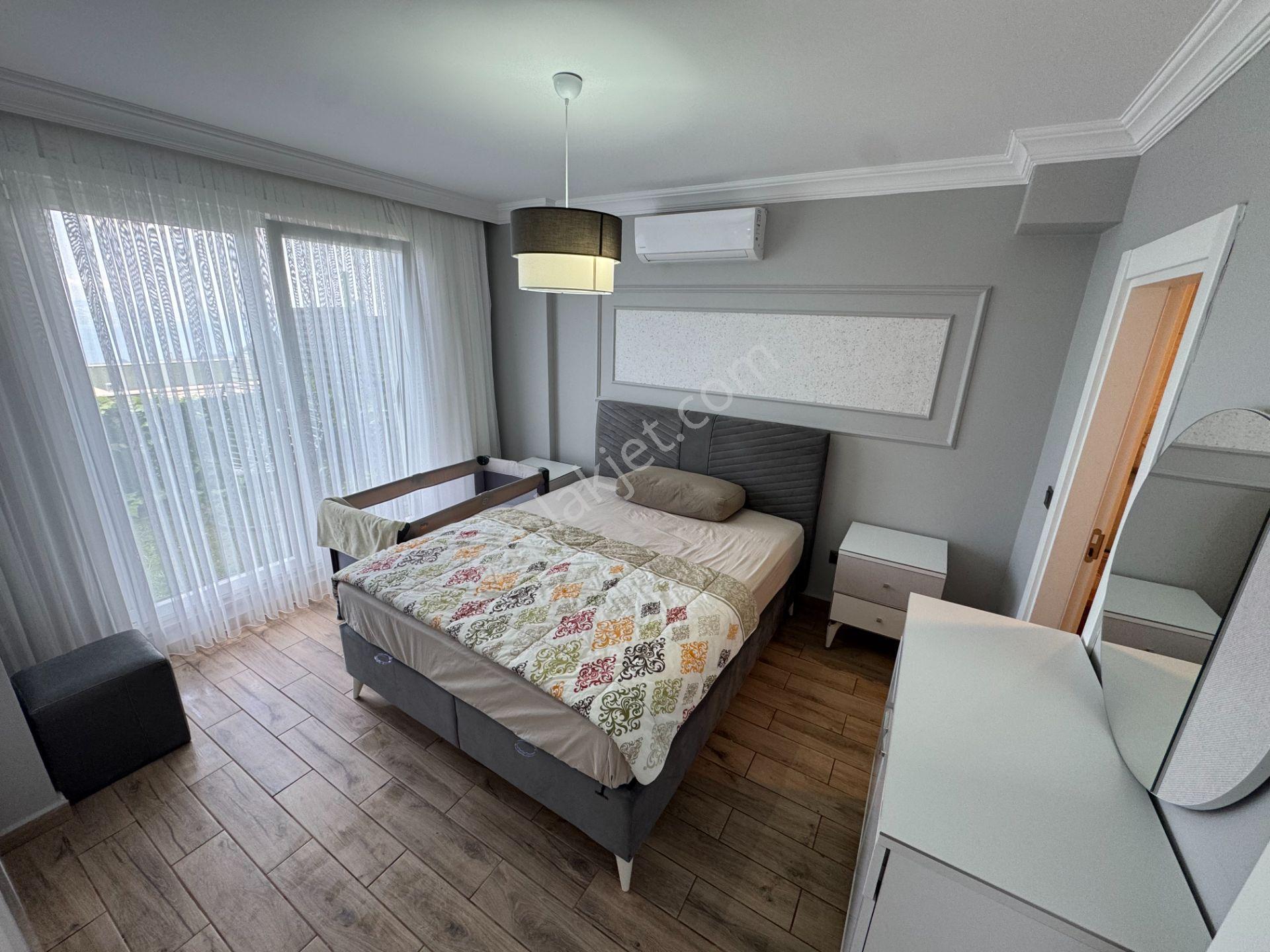 Sapanca Site İçinde Göl Manzaralı Satılık Villa.. - Görsel 22