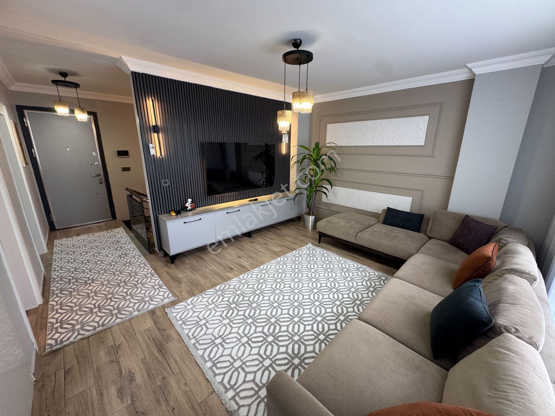 Sapanca Site İçinde Göl Manzaralı Satılık Villa.. - Görsel 29