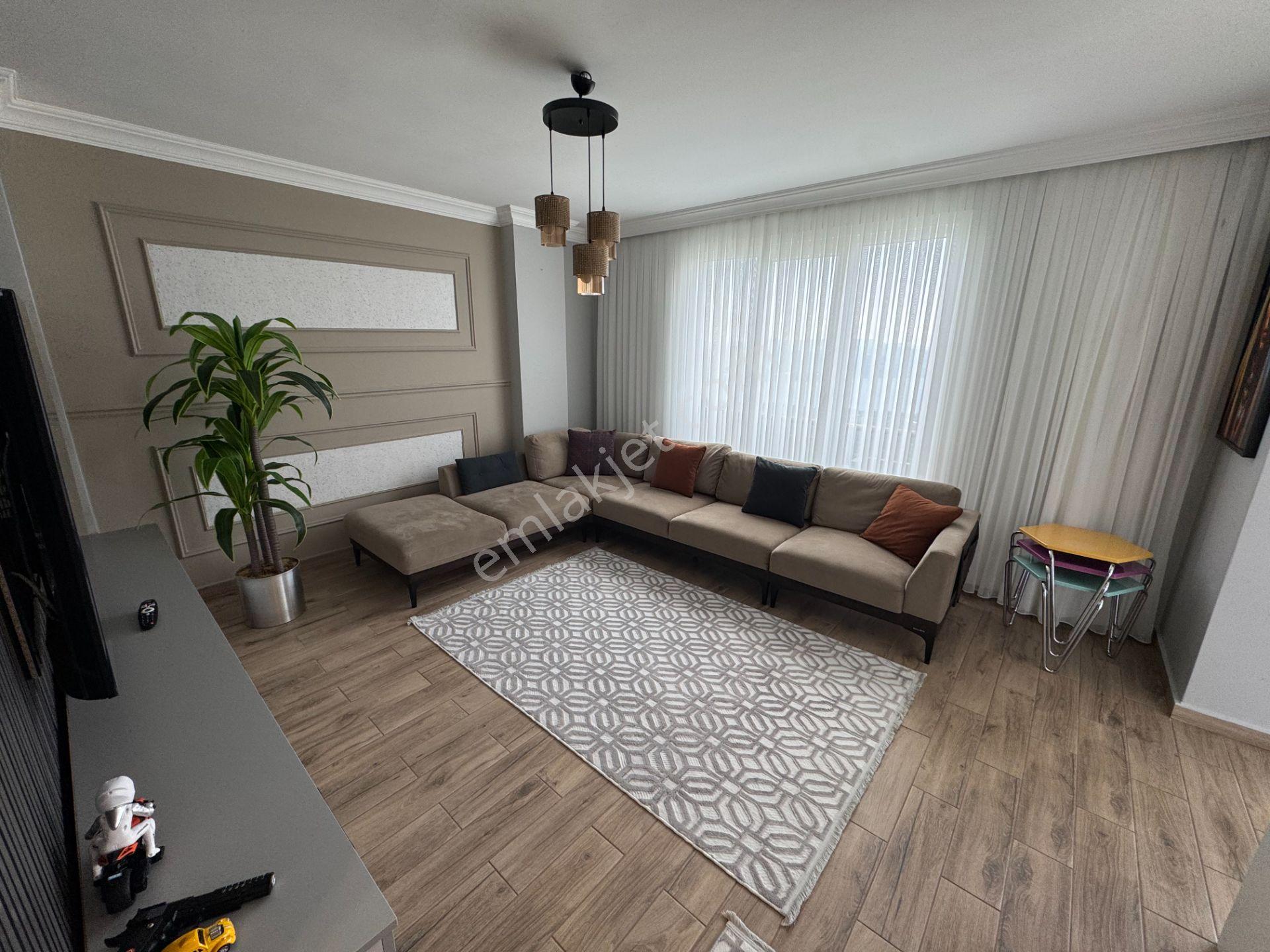 Sapanca Site İçinde Göl Manzaralı Satılık Villa.. - Görsel 24