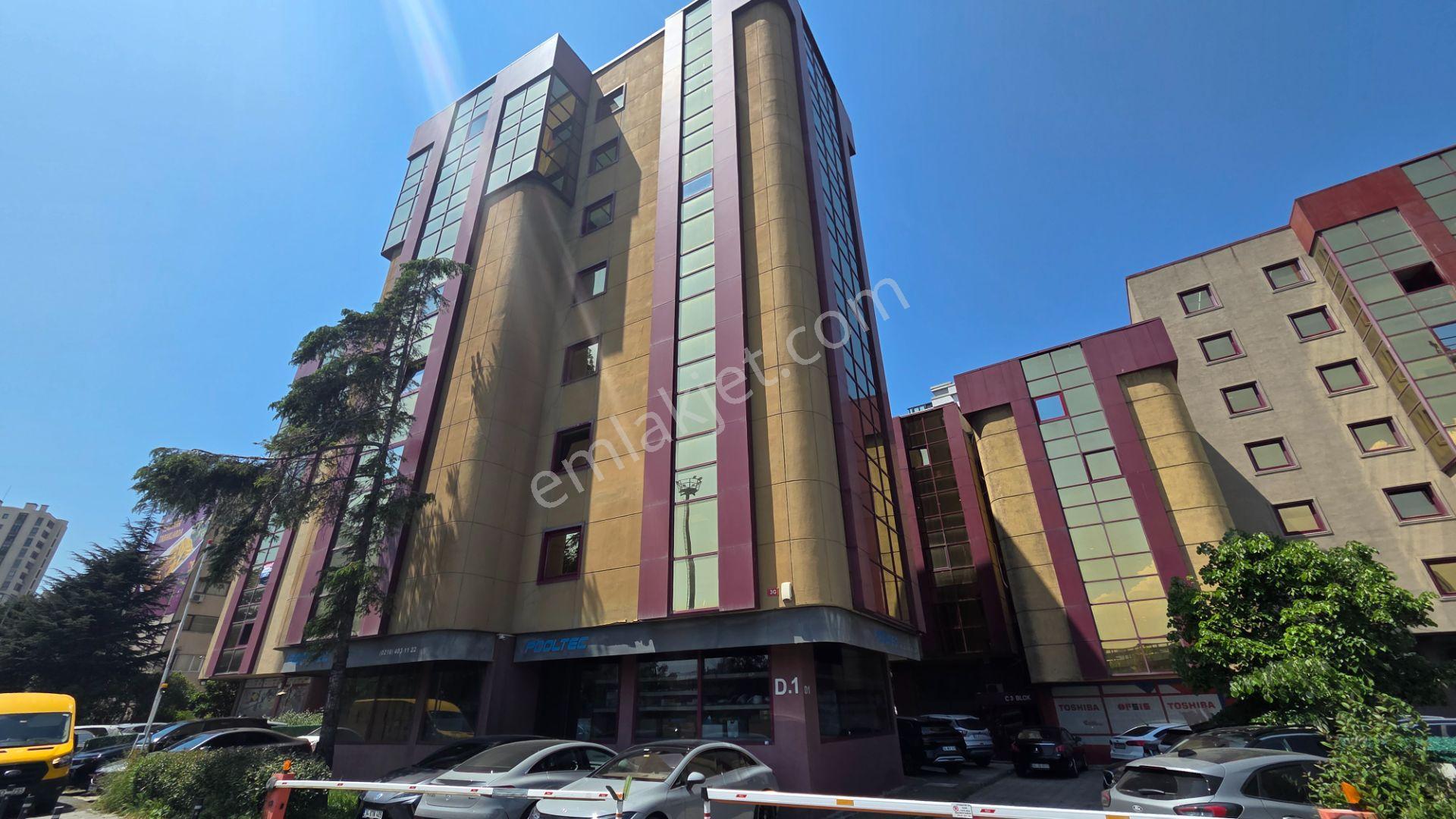 Zitaş Kozyatağı Tem Ve E-5 Cepheli, İçi Komple Sıfırlanmış Ofis - Görsel 22